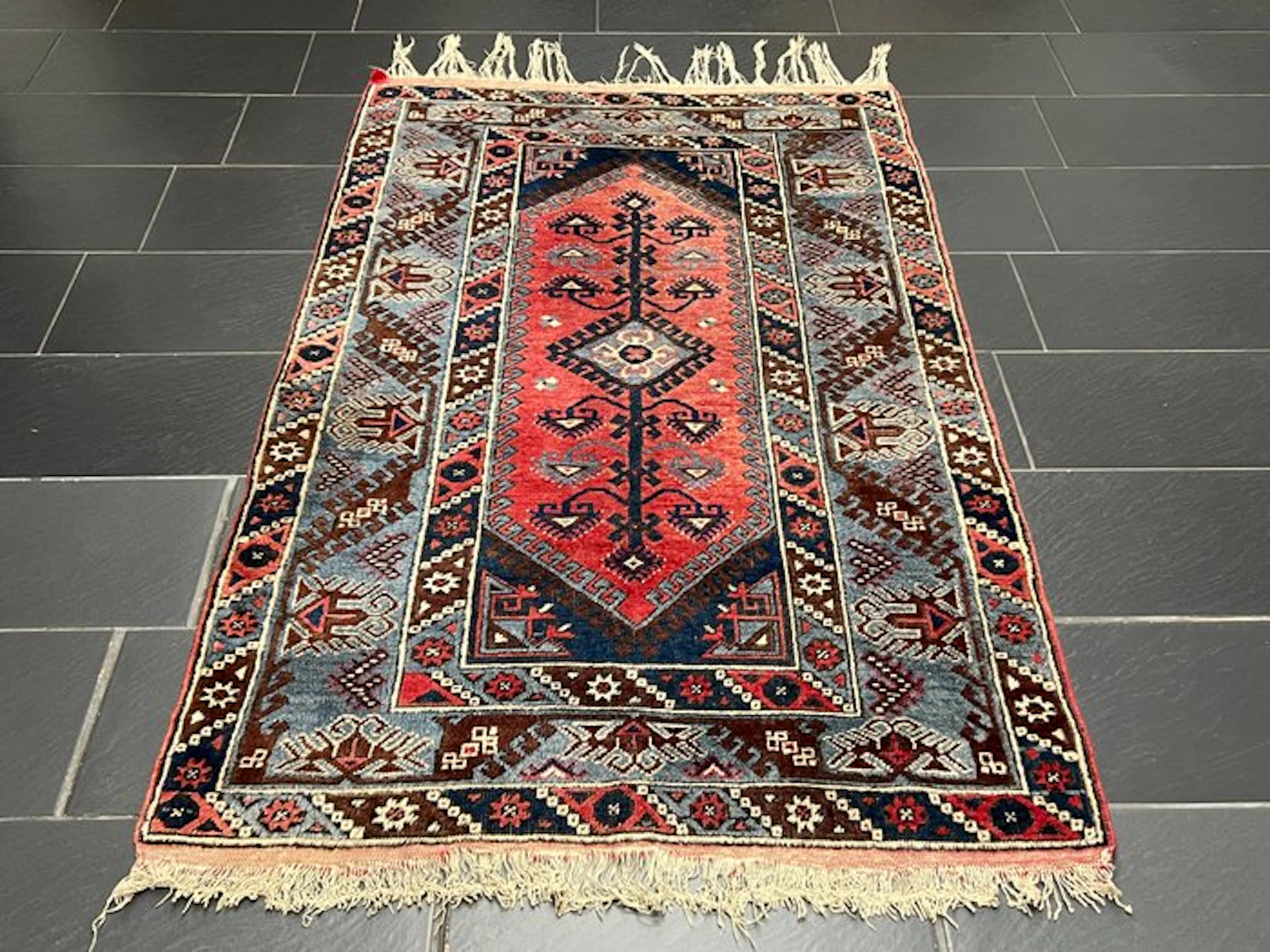 Yahyahli - Rug - 195 cm - 125 cm