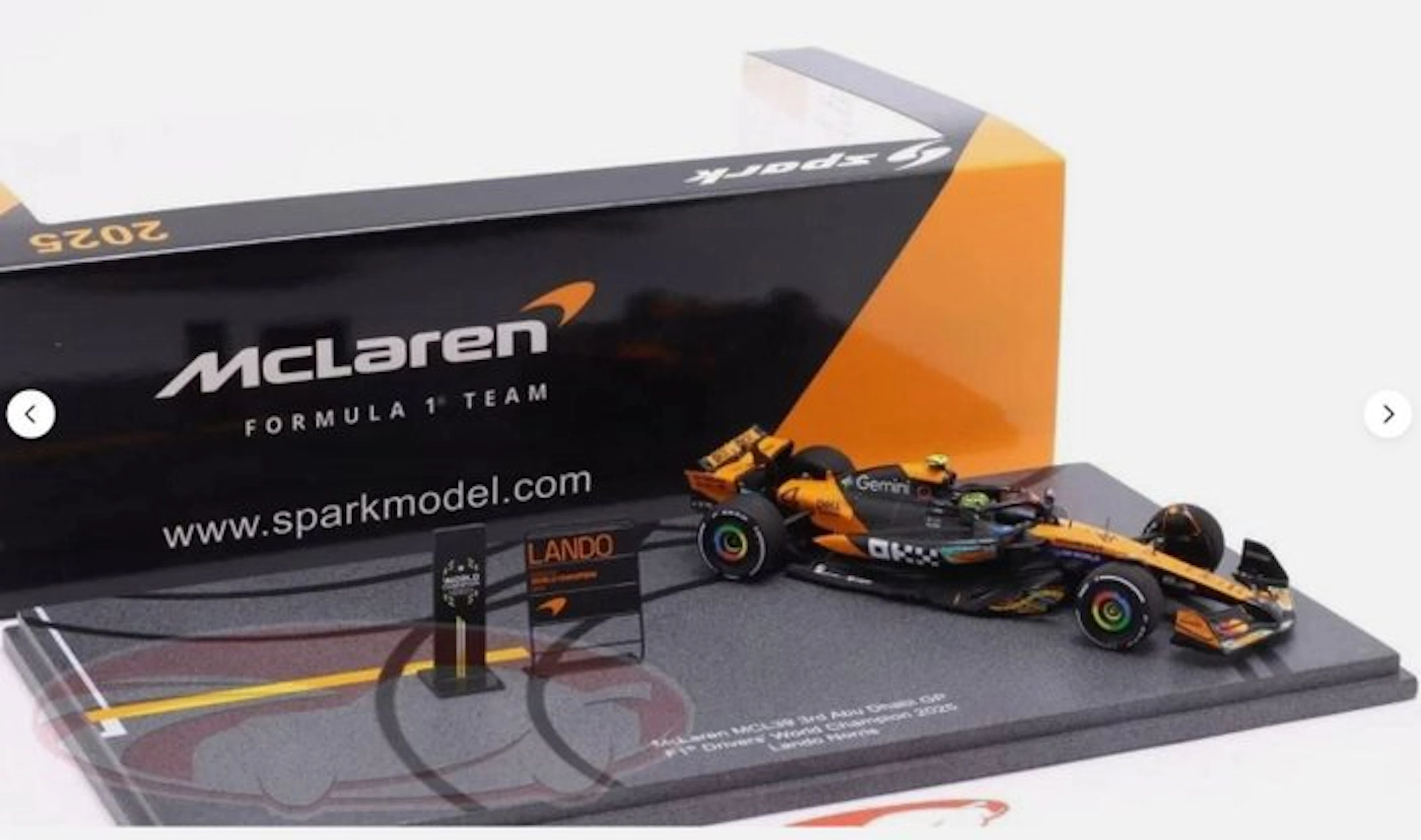 MiniChamps 1:43 - Model car - Lando Norris McLaren 2025...