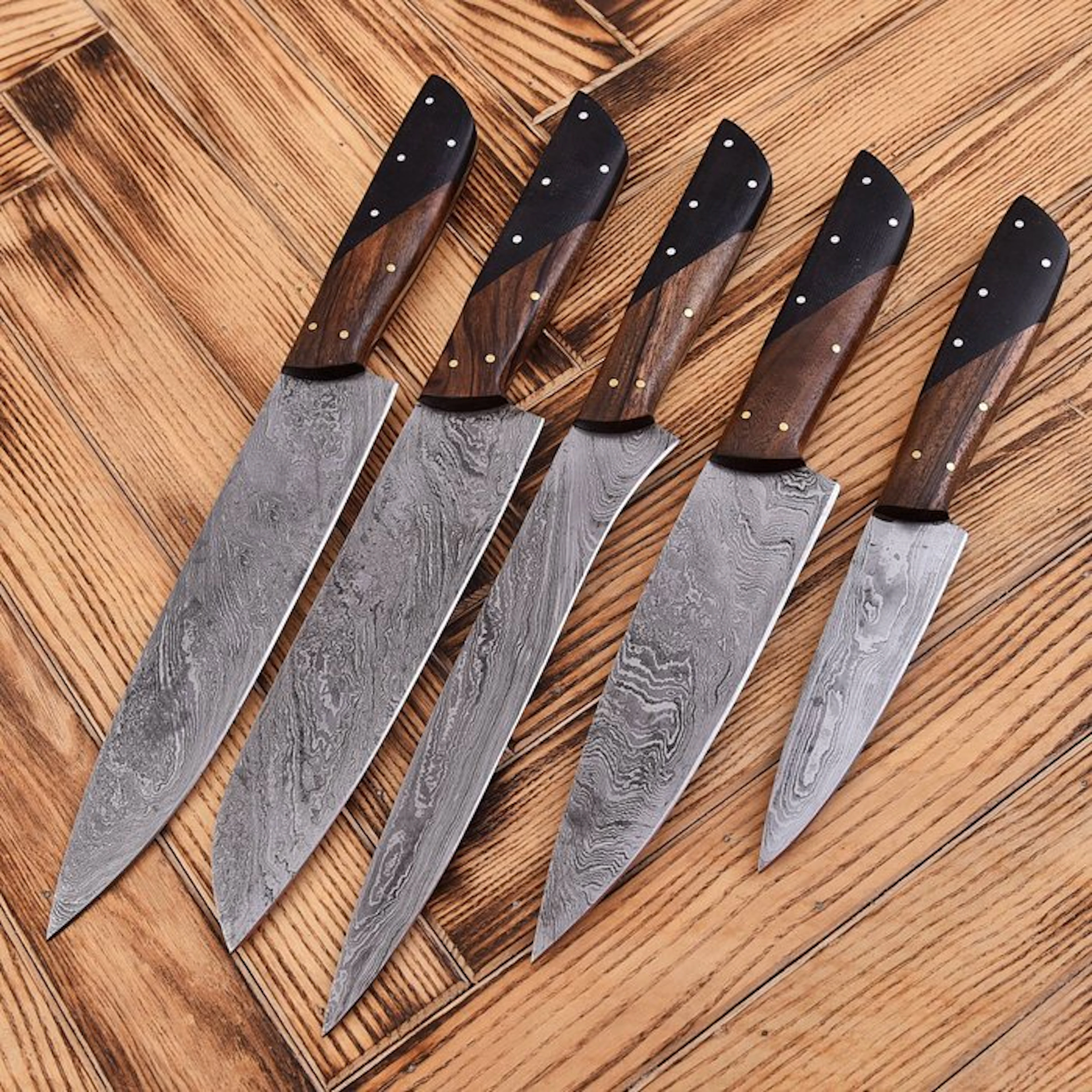 Kitchen knife - Chef's knife - Resin and wood - North America