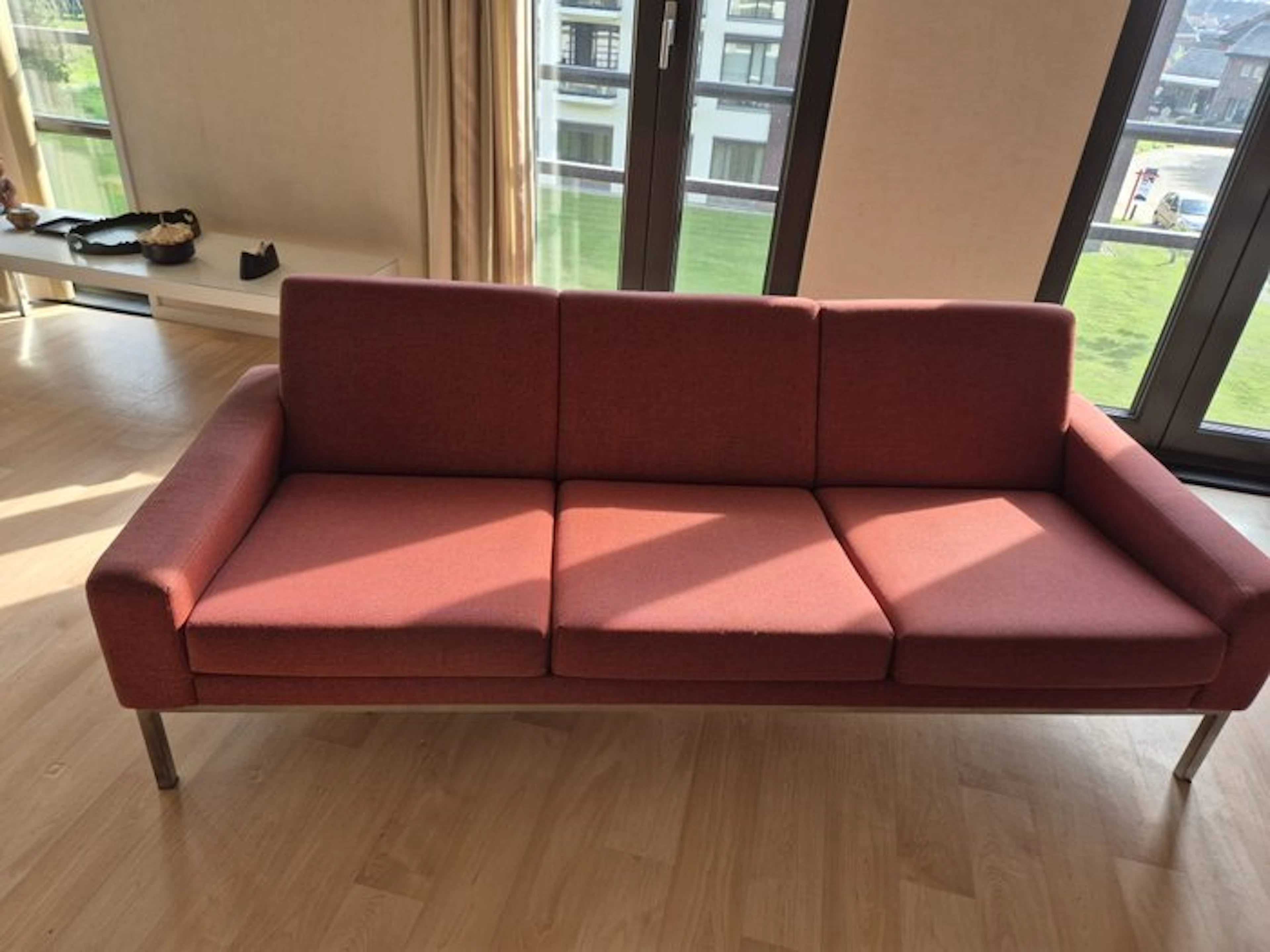 Gelderland - Rob Parry - Bench - Wool - Vintage red Gelderland