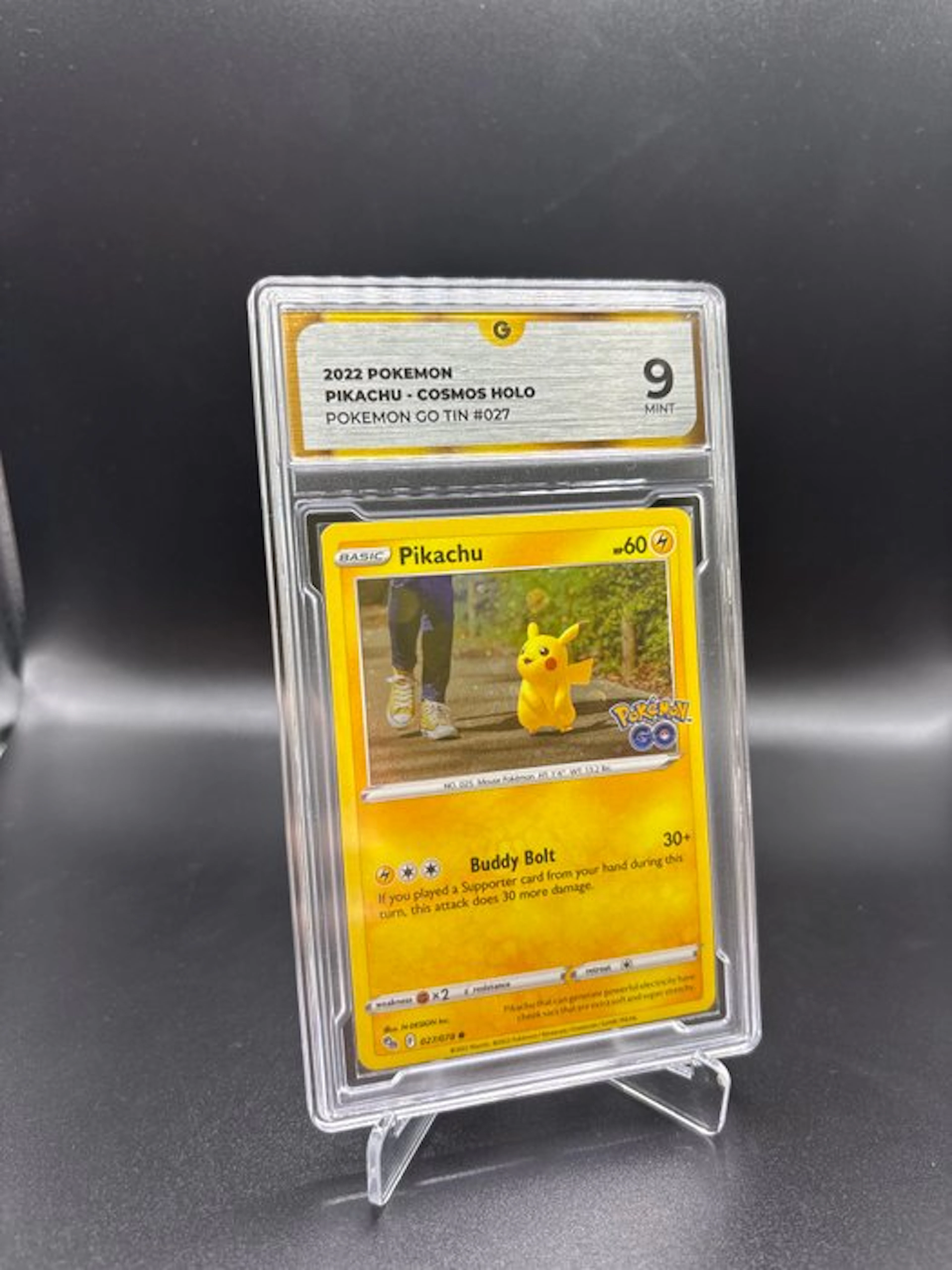 Pokémon - 1 Graded card - Pikachu 027 Foil - GG 9 - Sword & Shield - Pokémon GO