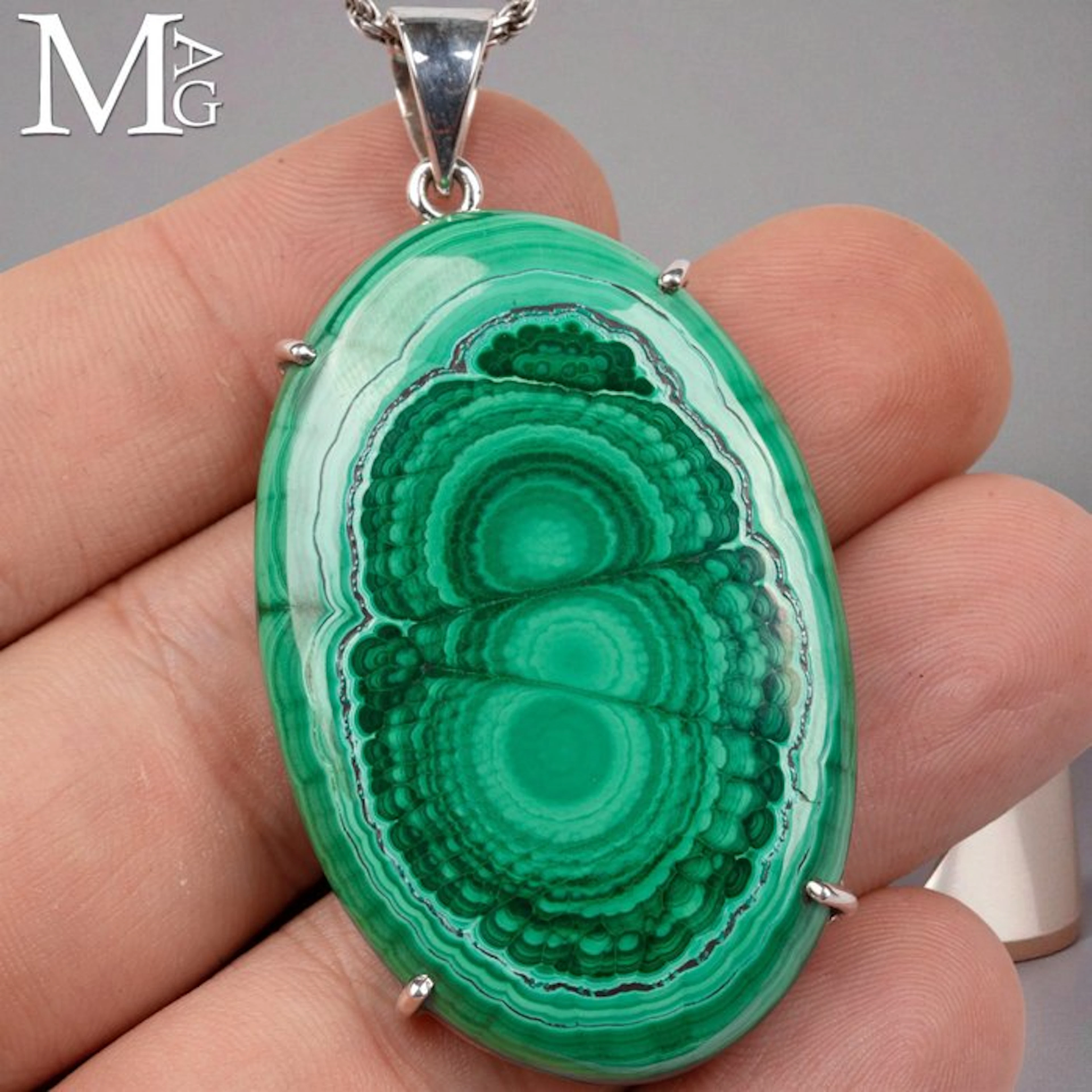 Emerald Green Malachite Pendant in Sterling Silver...