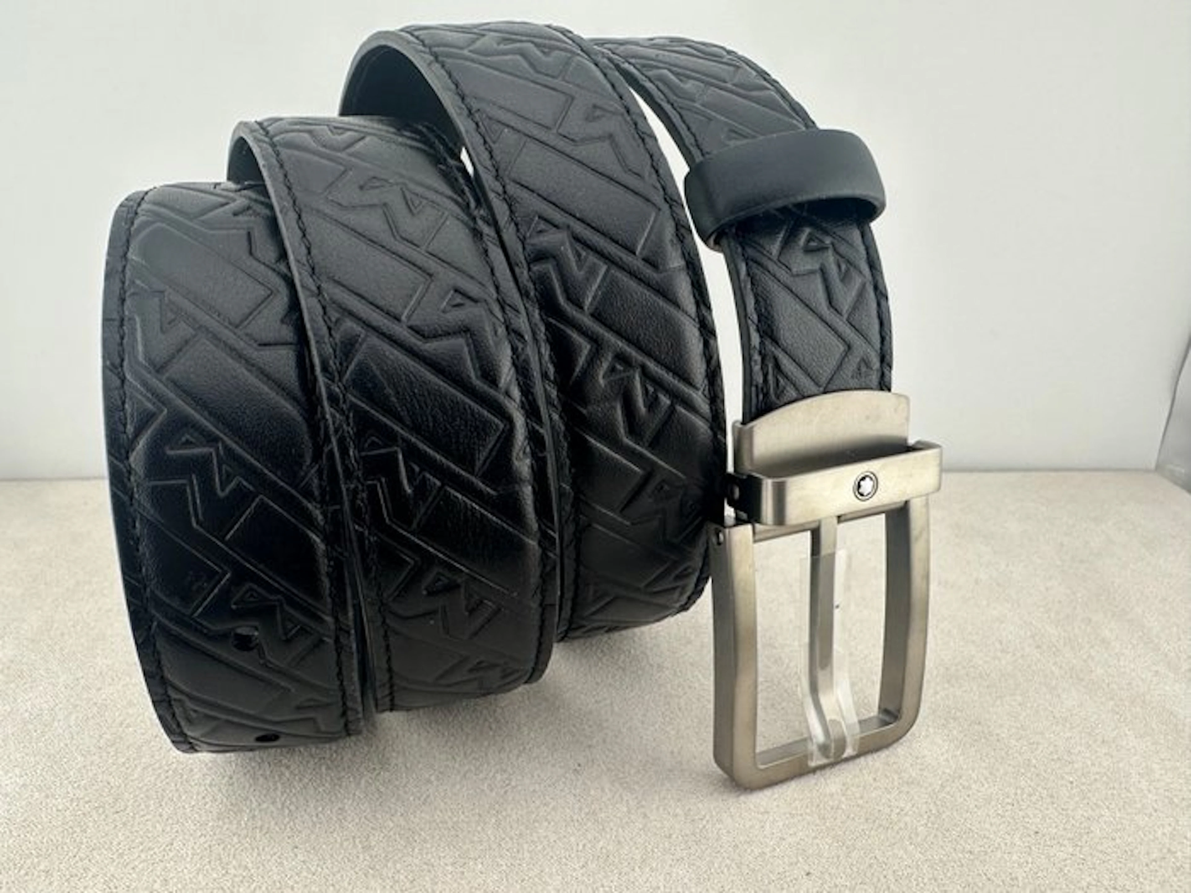 Montblanc - adjustable & reversible belt M motif - Belt
