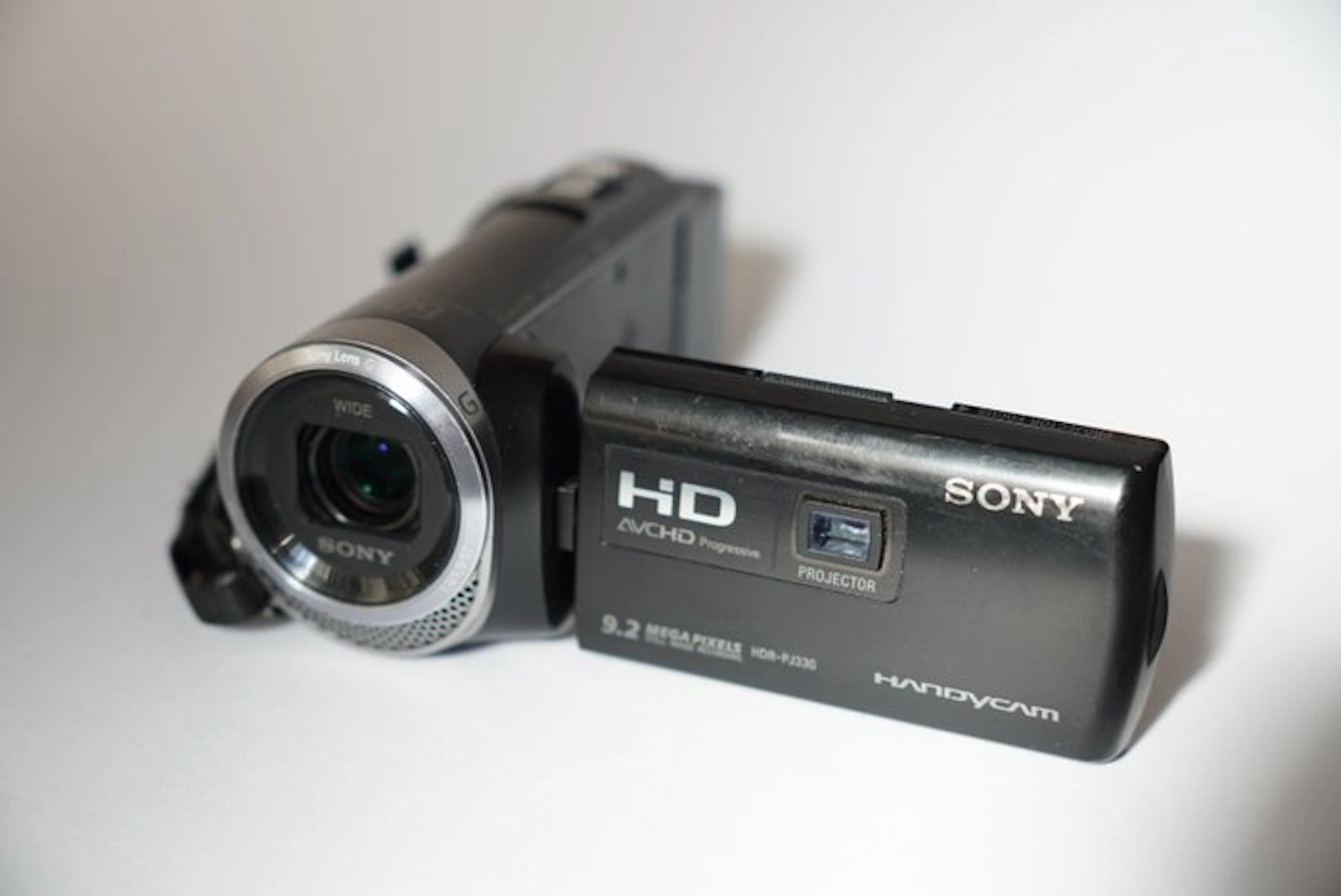 Sony HDR-PJ330 Film Camcorder Handycam Digital camera