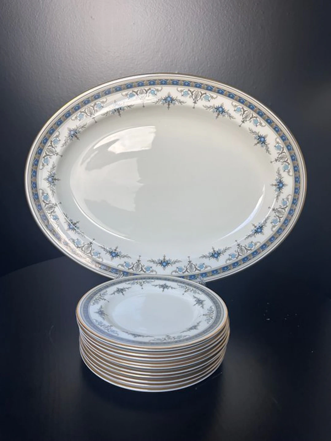 Serving plate (11) - Minton - "Grasmere Blue" Fine Bone...