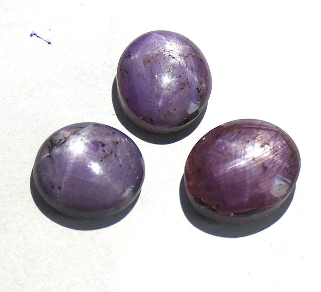Star Sapphire of Natural Origin Cabochon- 7.19 g - (3)