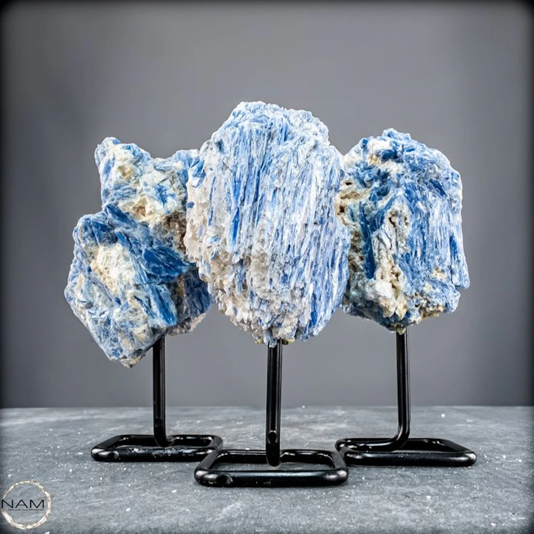 Natural kyanite crystal from Brazil – The heavenly pillar...