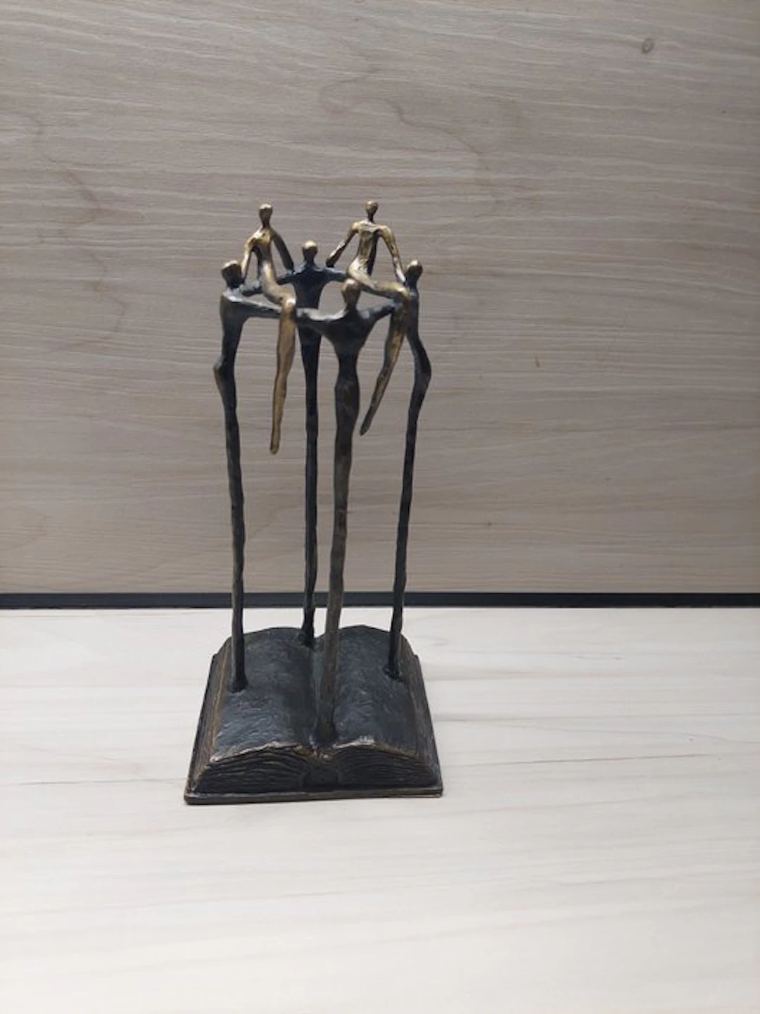 Artihove - Corry Ammerlaan - Sculpture