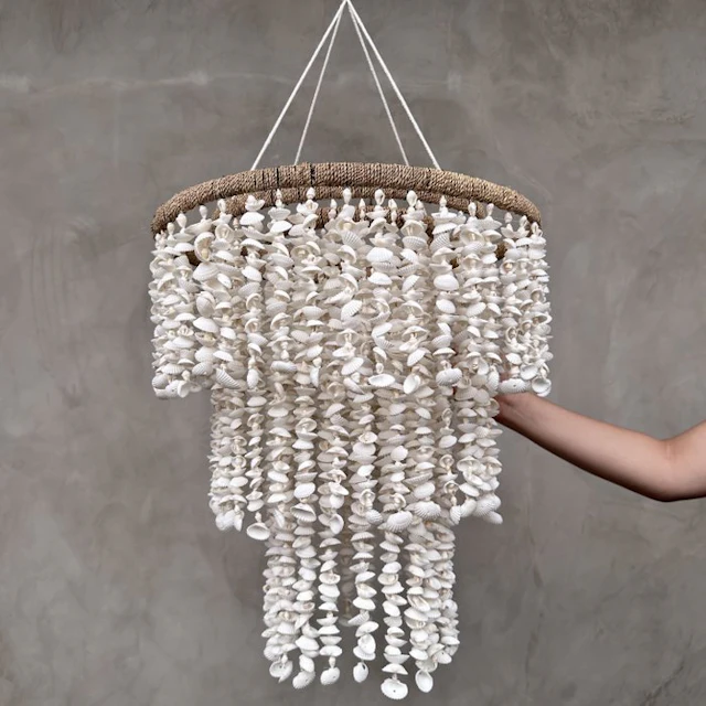NO RESERVE PRICE - SL08 - Stunning Large Handmade Shell...