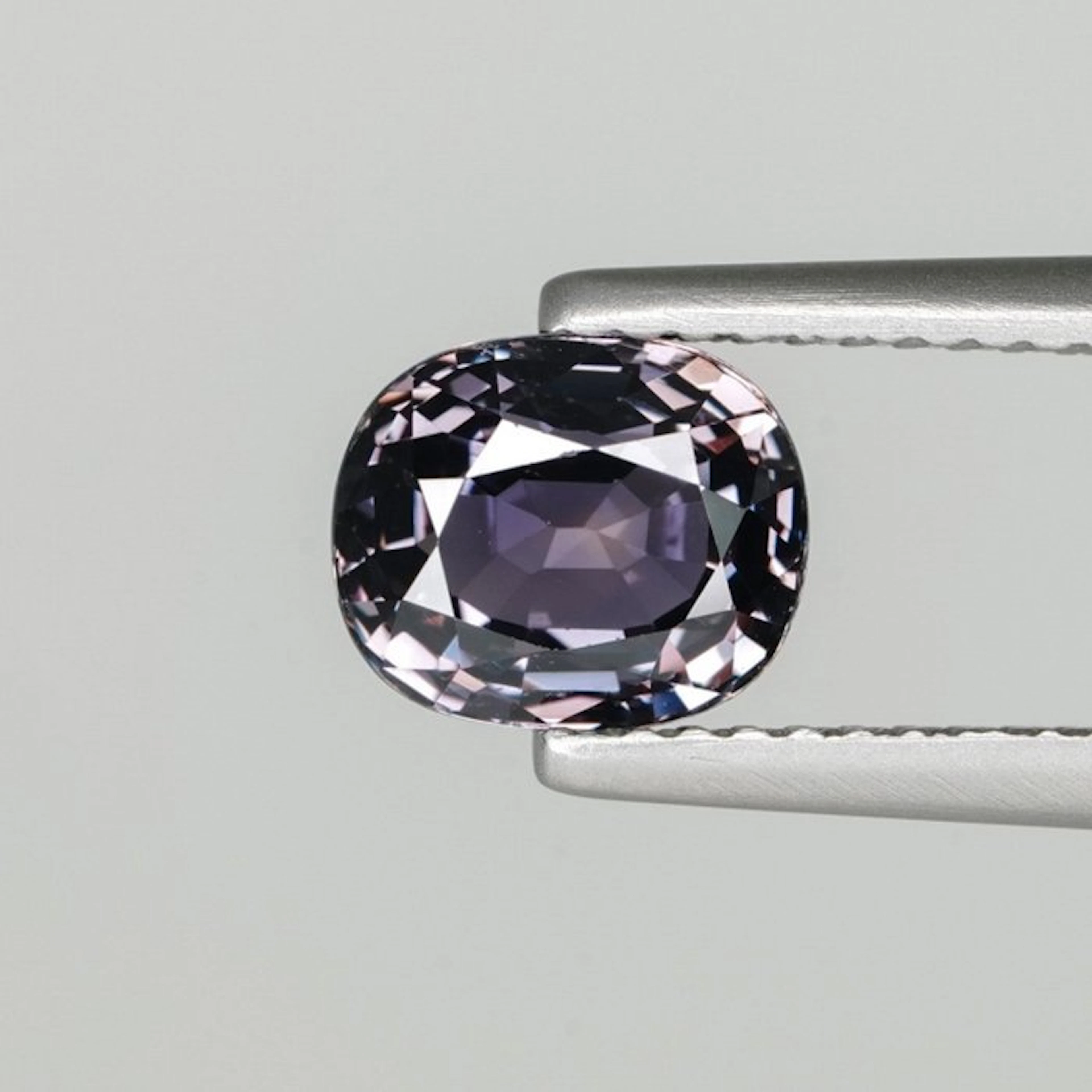 1 pcs Purple Sapphire - 2.08 ct - Gemological Institute of America (GIA)