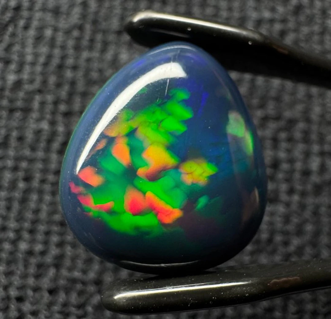 Opal Cabochon- 2.59 g