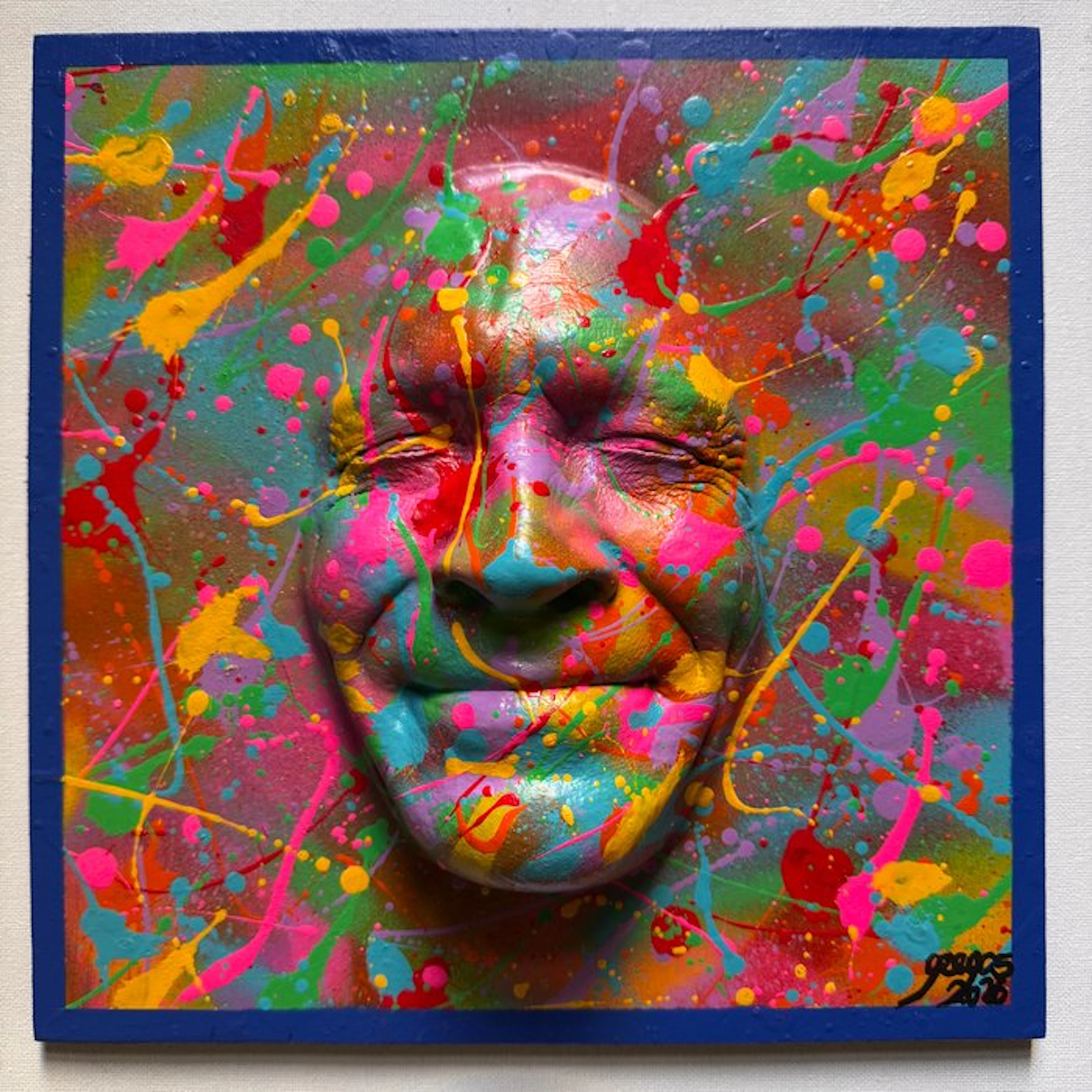 Gregos - Colored smile