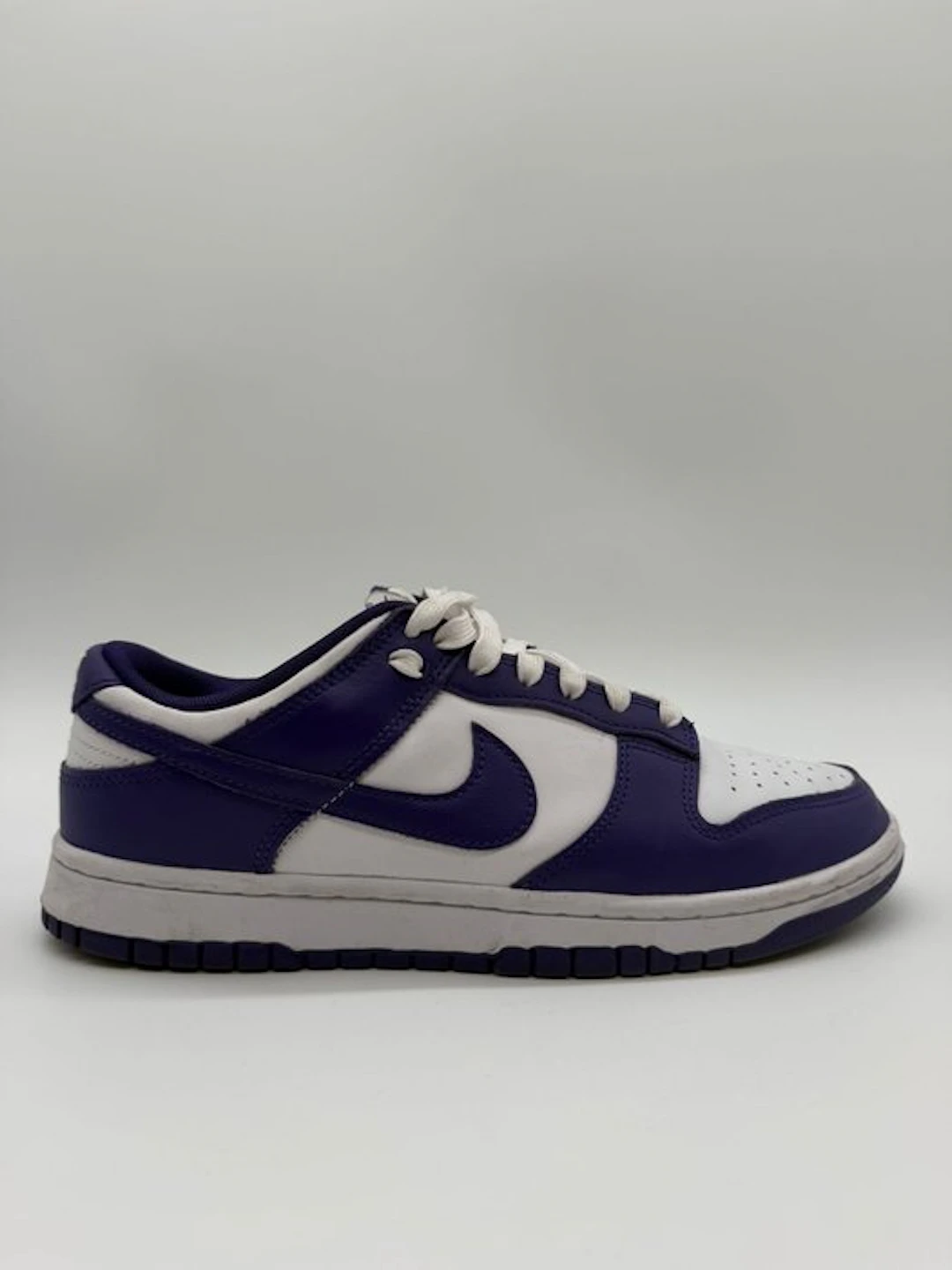 Nike - NIke Dunk Low Championship Purple - Sneakers - Size: EU 41