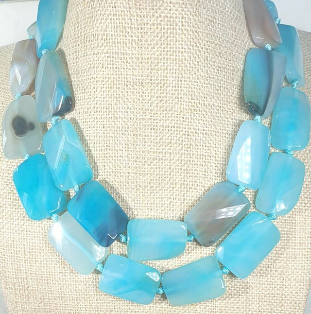 Blue Agates from Brazil - Balance emotions and bring...