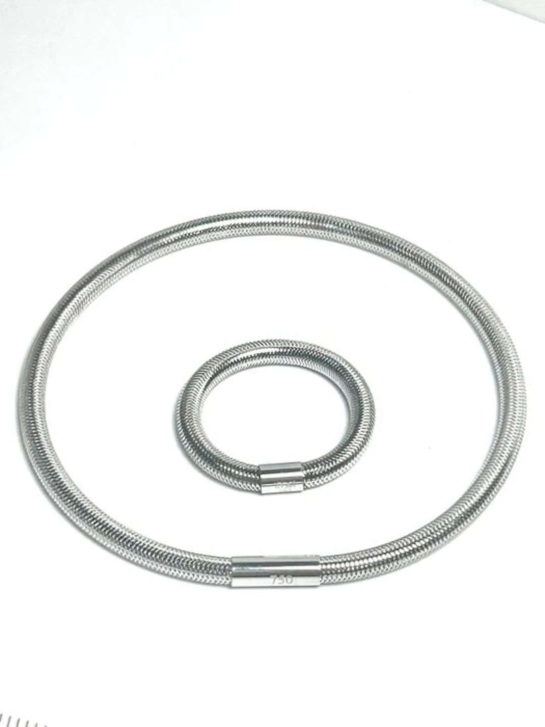 2 piece jewellery set - 18 kt. White gold