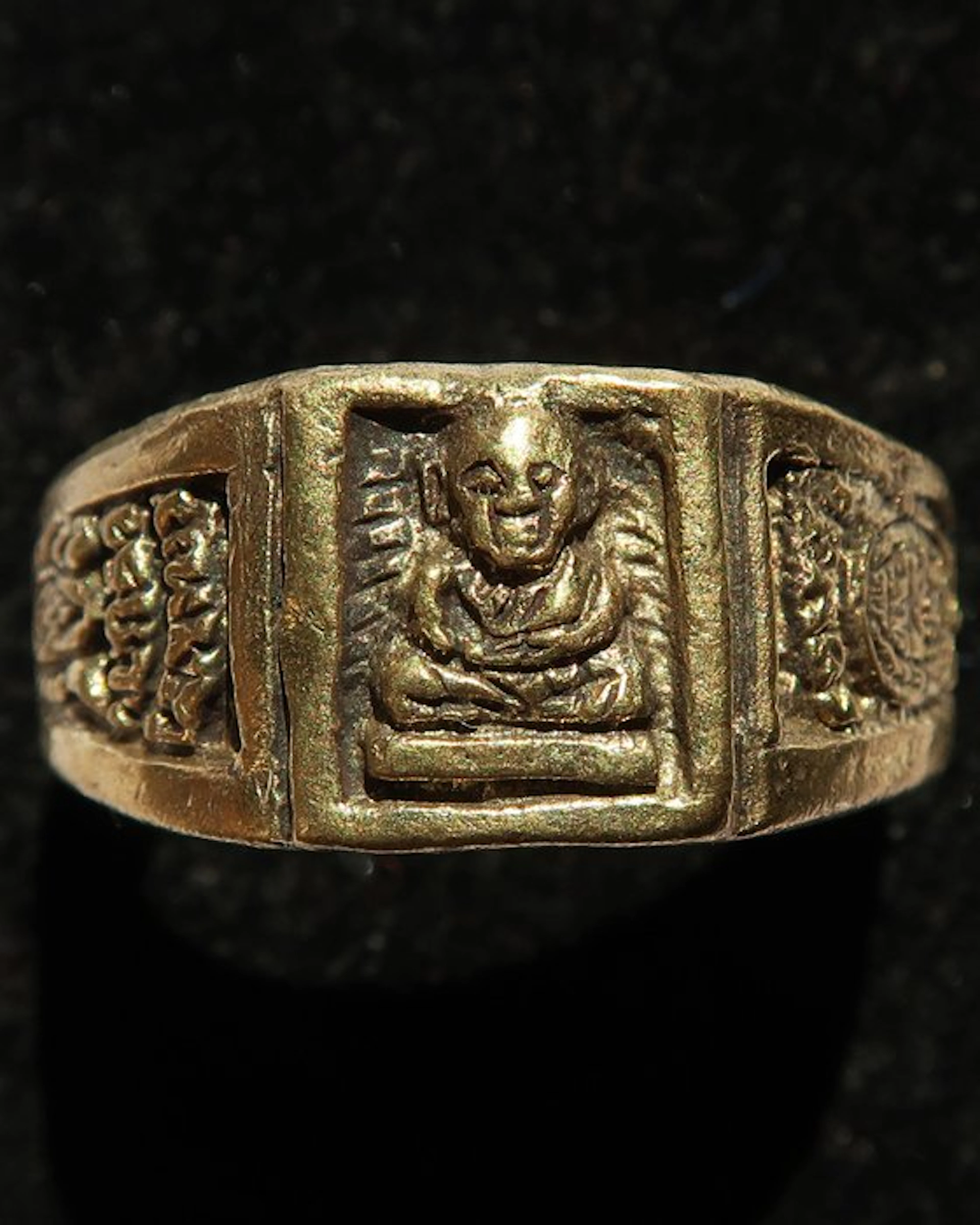 Buddhist Knightess – The Master of the Sanctuaries –...