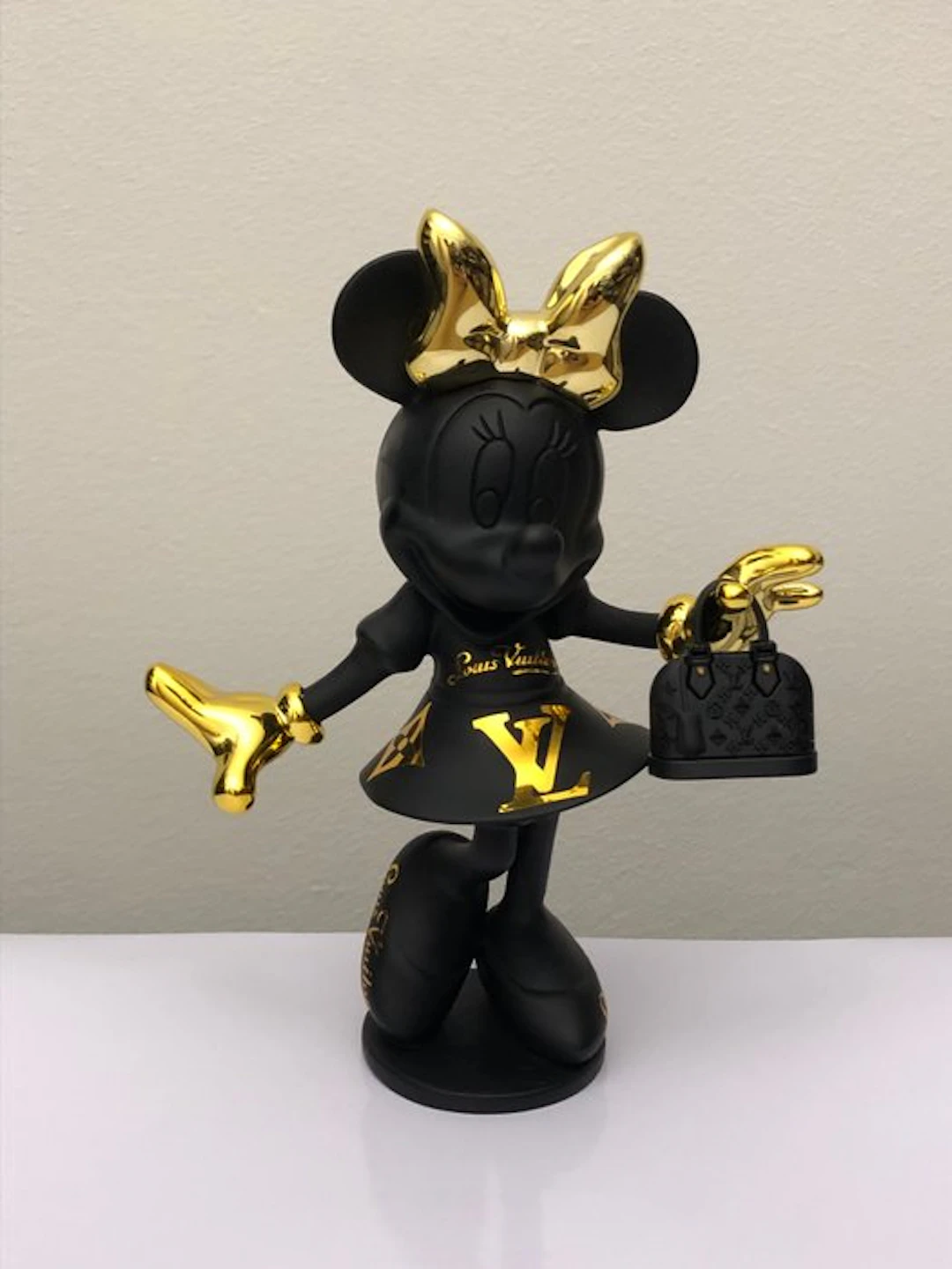 GF Exclusives - Louis Vuitton x Minnie Mouse