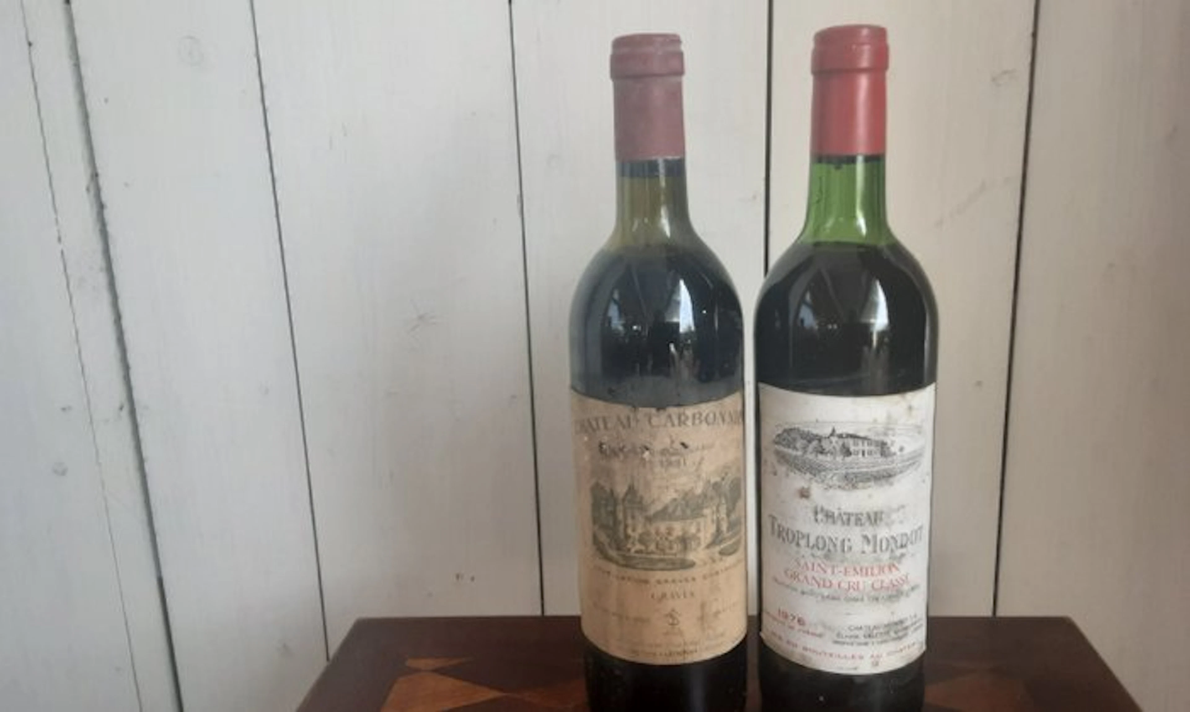 1981 Château Carbonnieux & 1976 Château Troplong Mondot - Graves