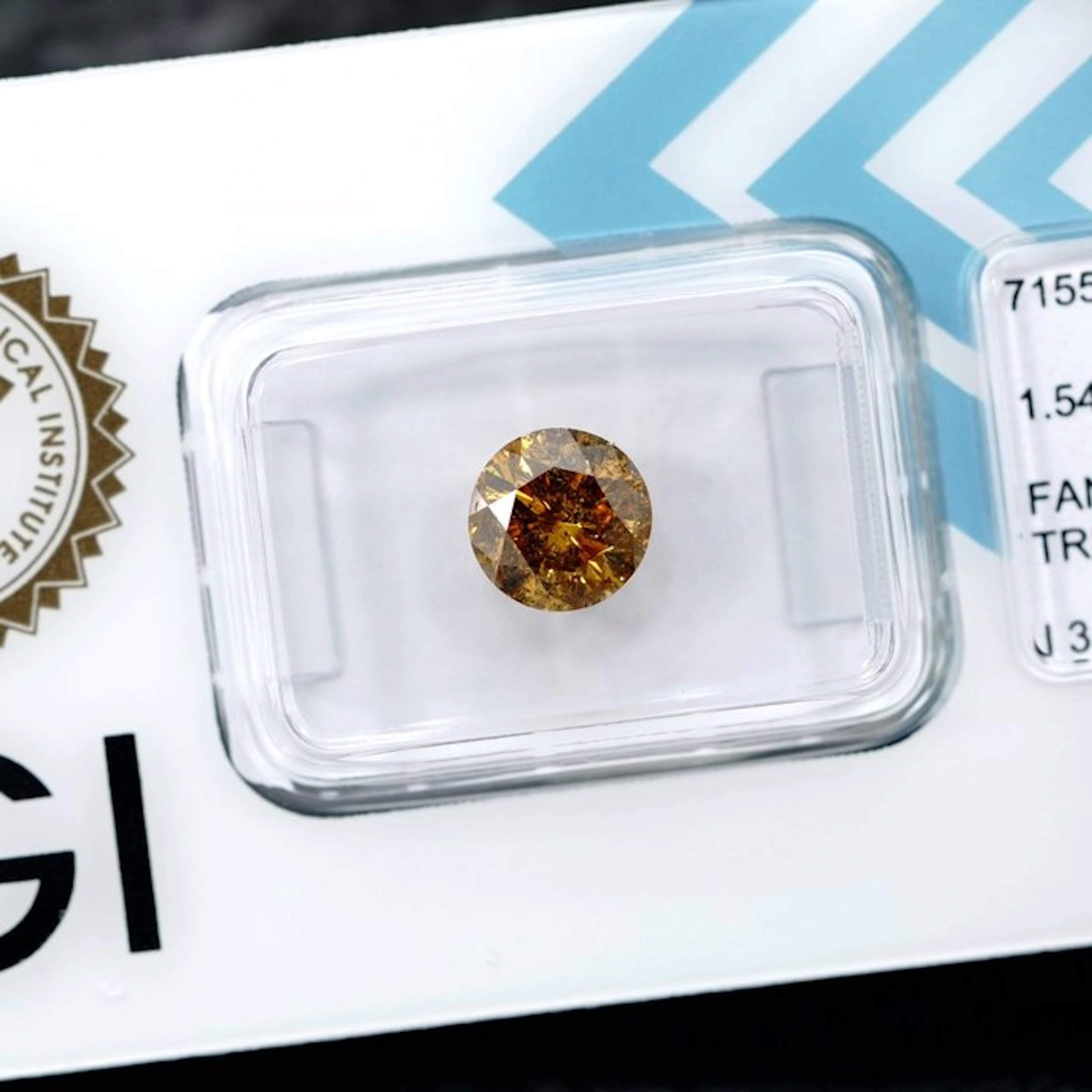 1 pcs Diamond (Colour-treated) - 1.54 ct - Round - Fancy...
