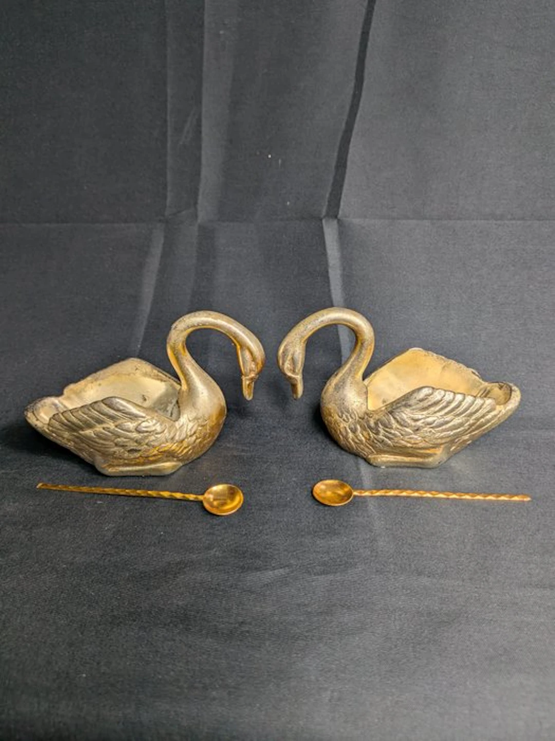 Salt and pepper shakers (2) - Metal, Silverplated