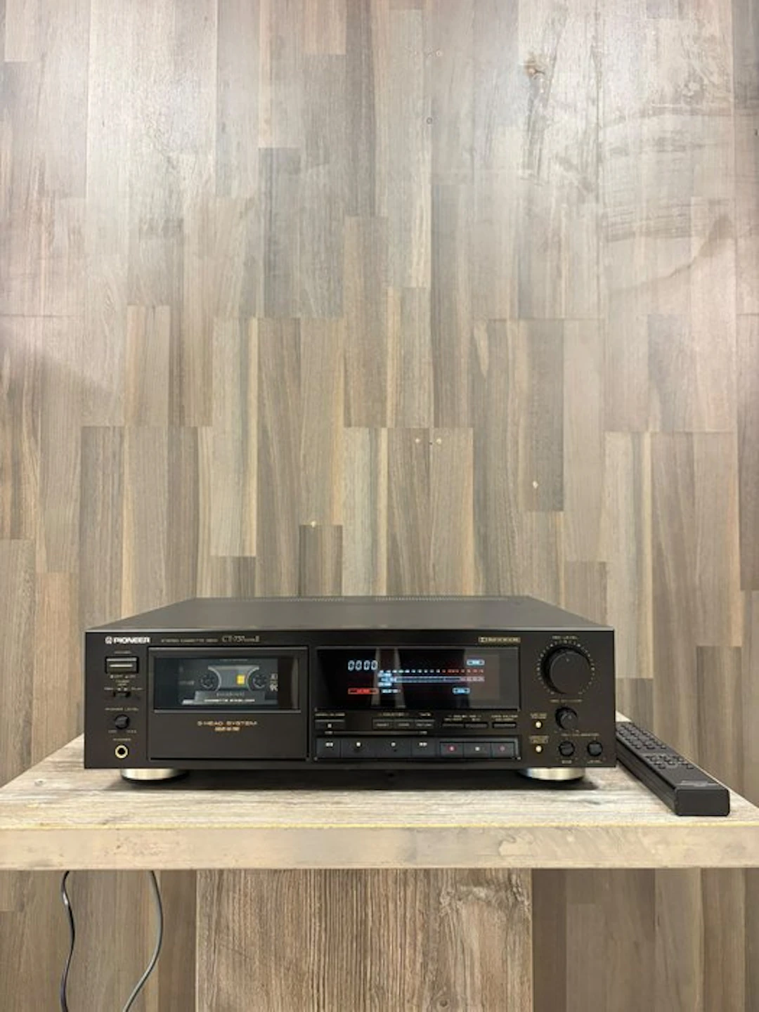 Pioneer - CT-737 MKII Audio-cassette deck