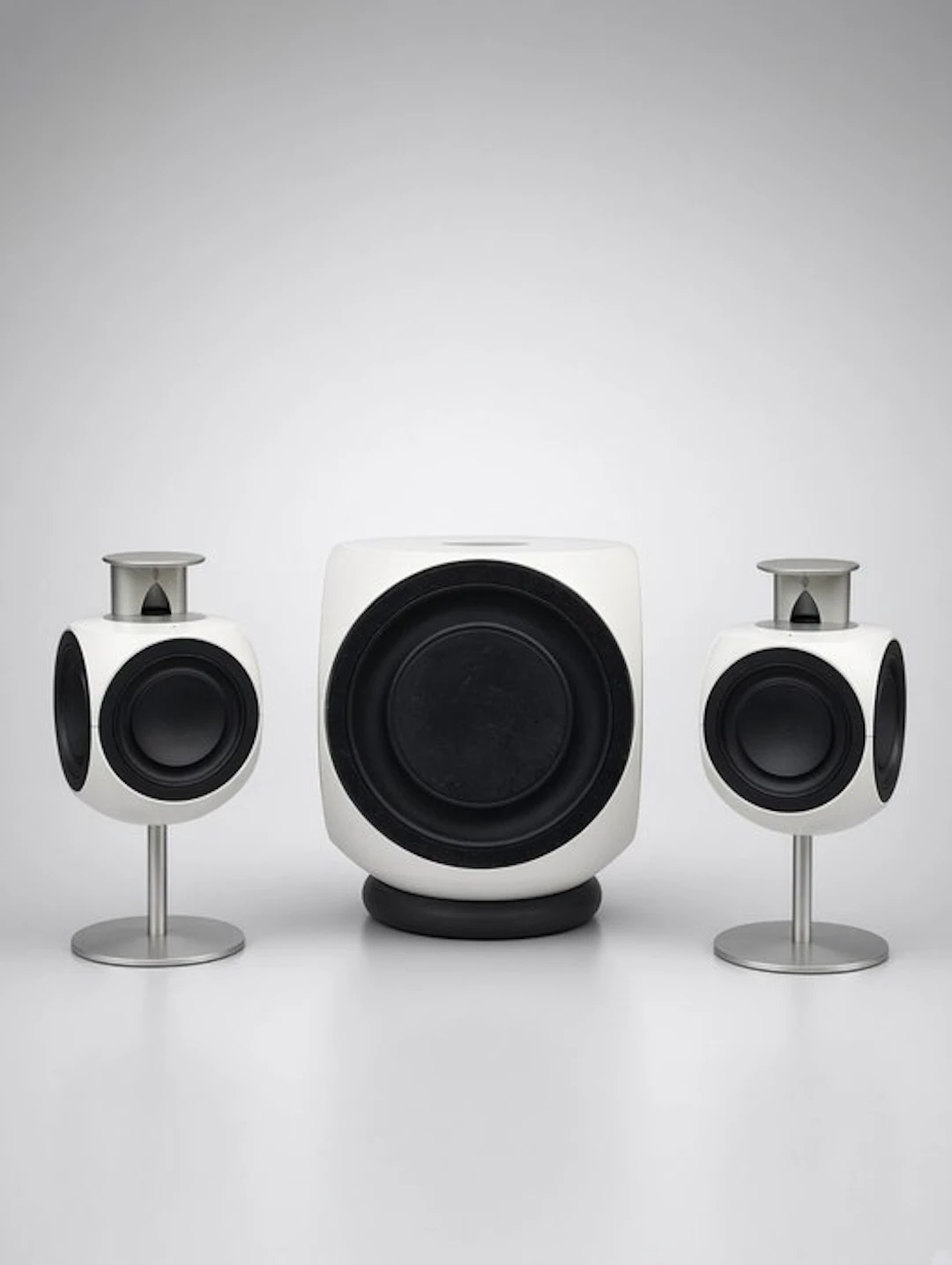 Bang & Olufsen - BeoLab 2 / BeoLab 3 Hi-fi set - Multiple models