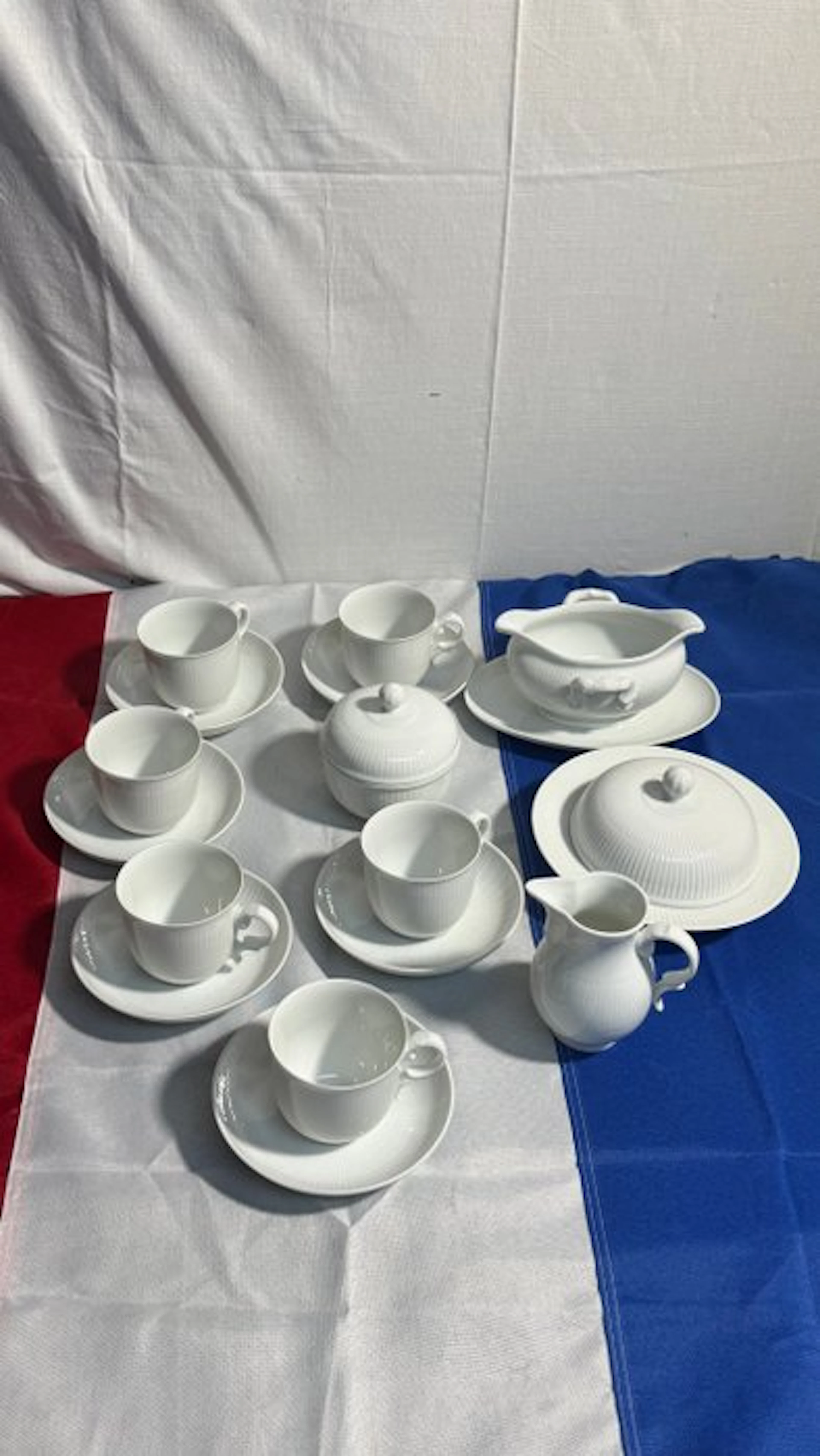 Heinrich Porzellankultur - Table service (16) - Porcelain