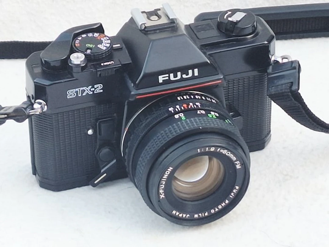 Fuji STX-2 + X Fujinon 1:1.9/50mm FM Single lens reflex camera (SLR)