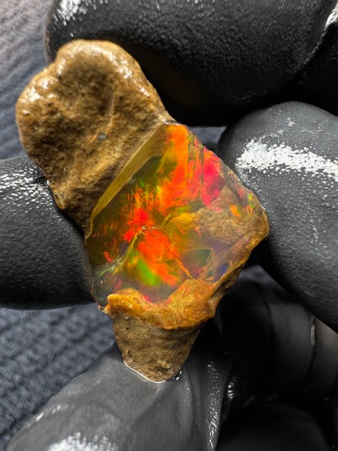 Opal Rough- 3.7 g