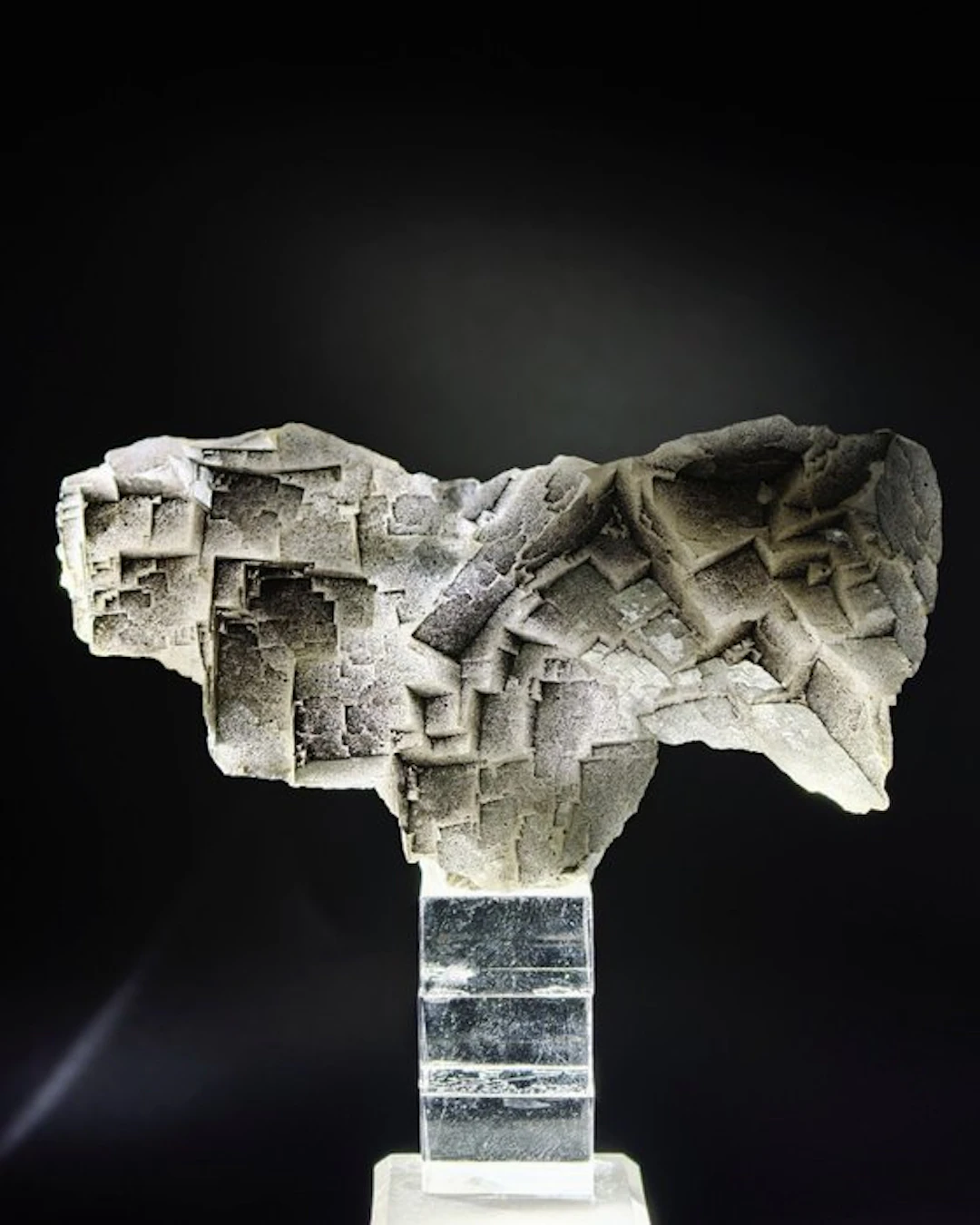 WHITE and GRAY FLUORITE AESTHETIC