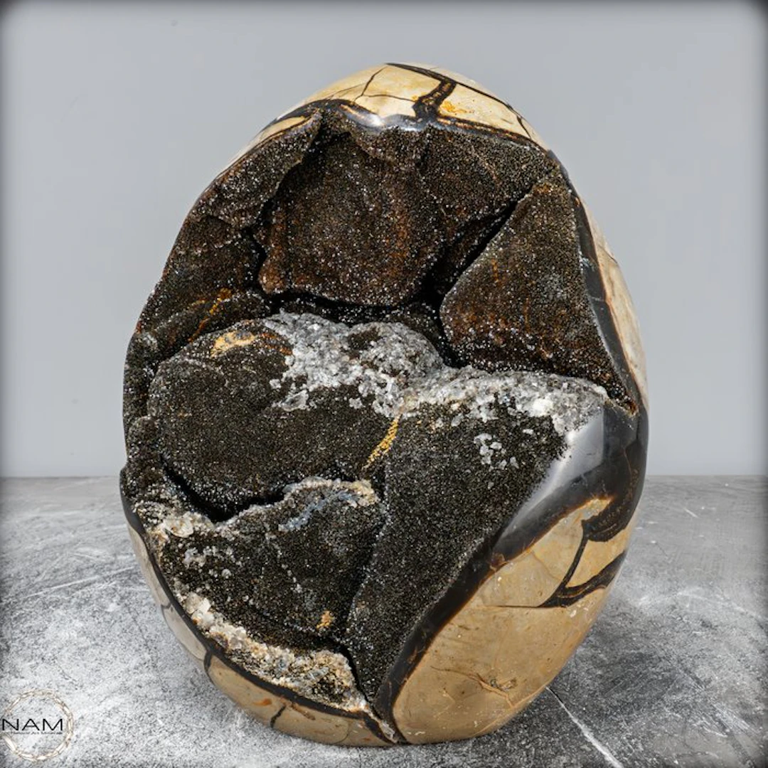 Very Decorative Septarian Druse, with Calcite Crystals- 7379.51 g