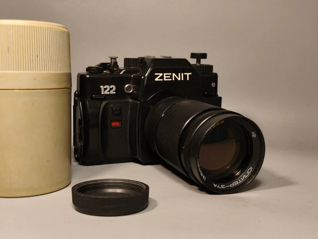 Zenit 122 Analogue camera