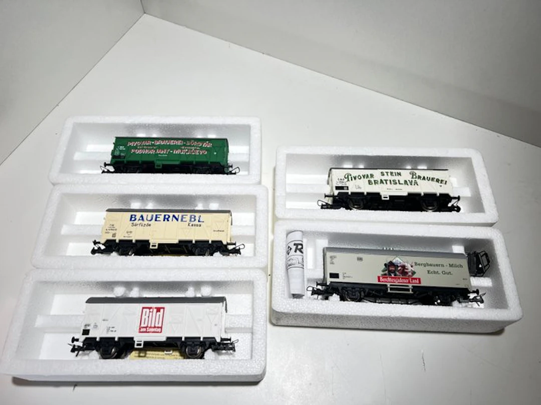Roco H0 - 47301/48034/46014-03/48048/48047 - Model train...