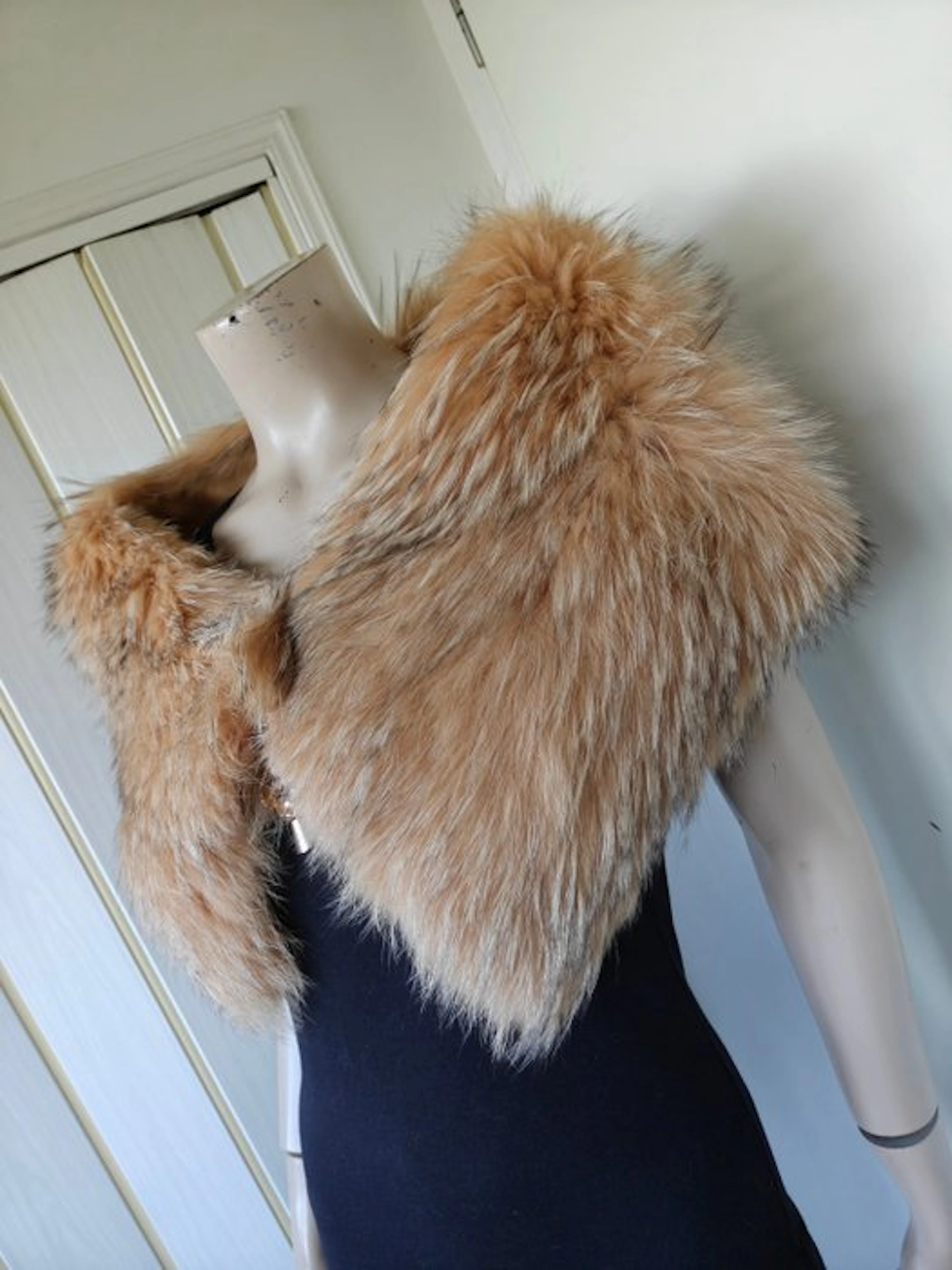 Artisan Furrier - Collar