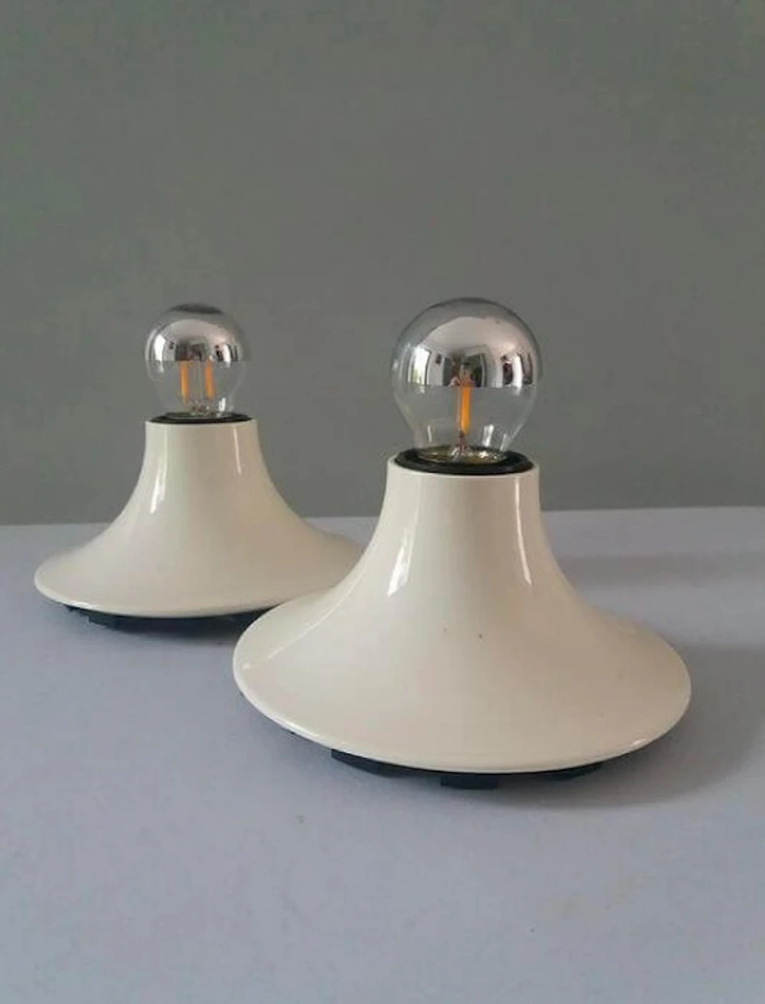 Artemide - Vico Magistretti - Hanging lamp - Teti - Plastic - Two wall sconces