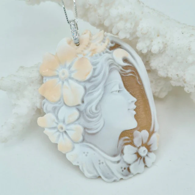 Silver - Cameo - Hand-engraved cameo