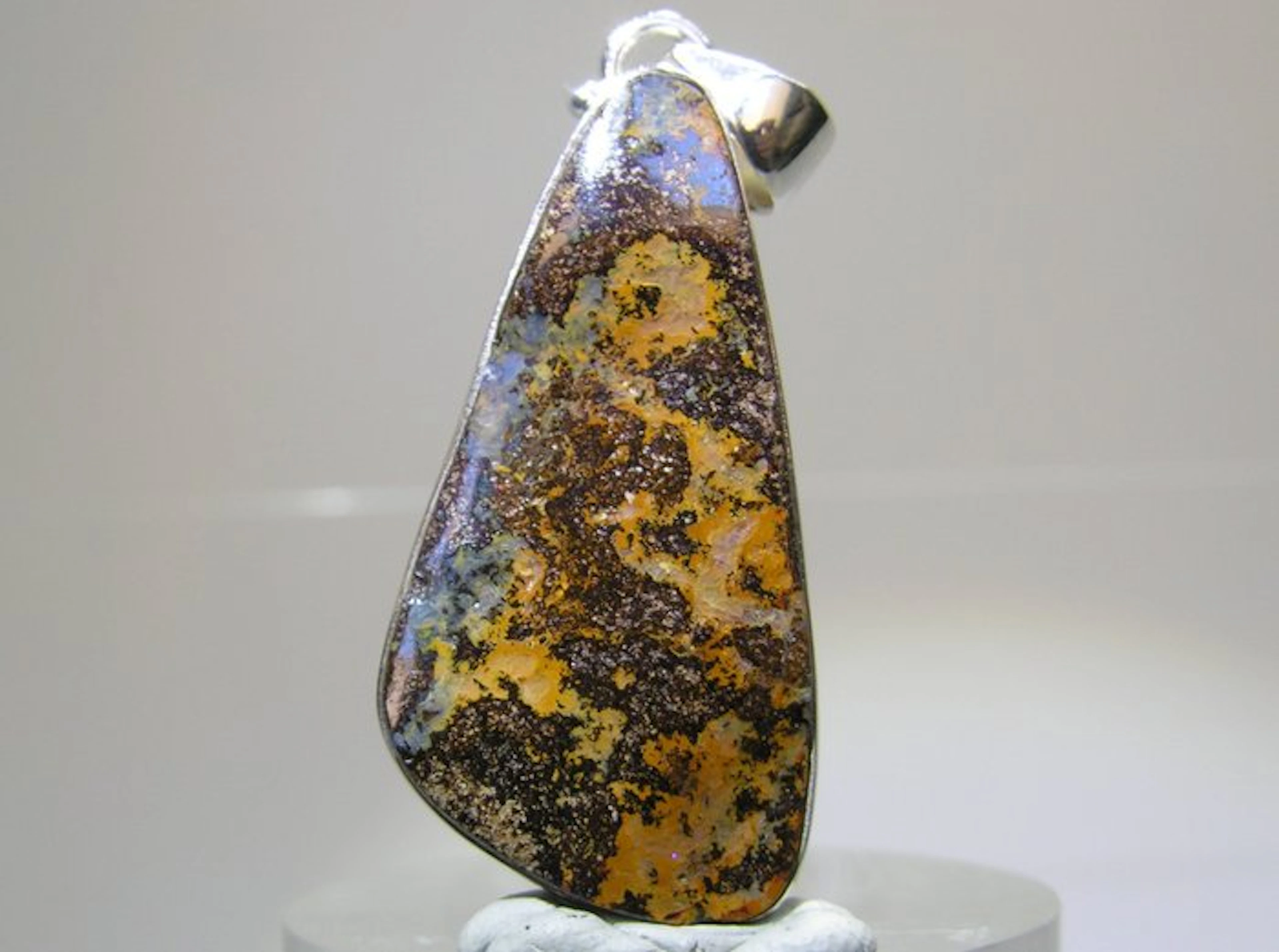 Opal Freeform - Height: 48 mm - Width: 20 mm- 9.03 g - (1)