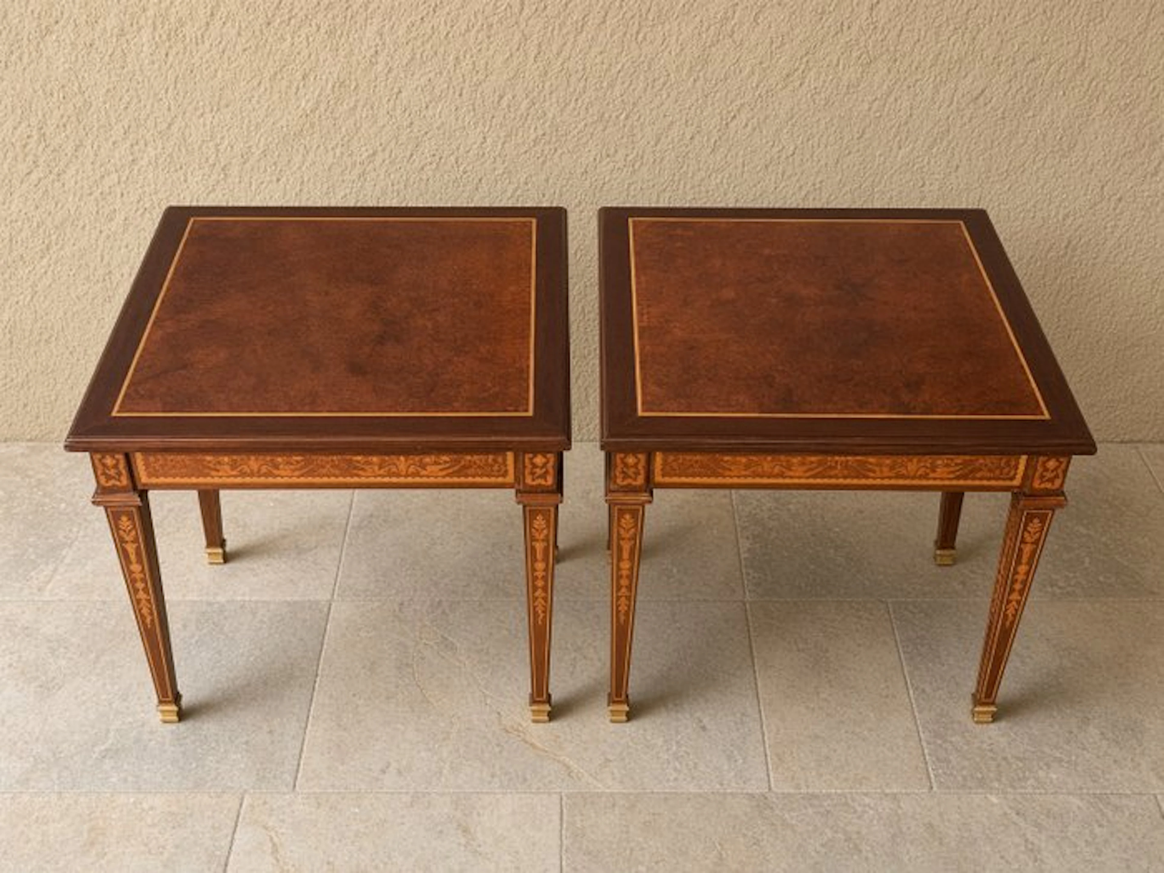 Table - A Pair of Italian Louis XVI / Neoclassical Style...