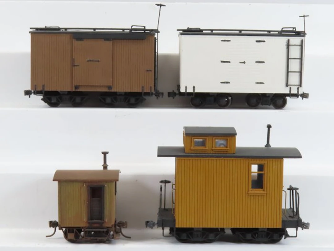 Spectrum 0n30 - Model train freight carriage (4) - 4x 2...