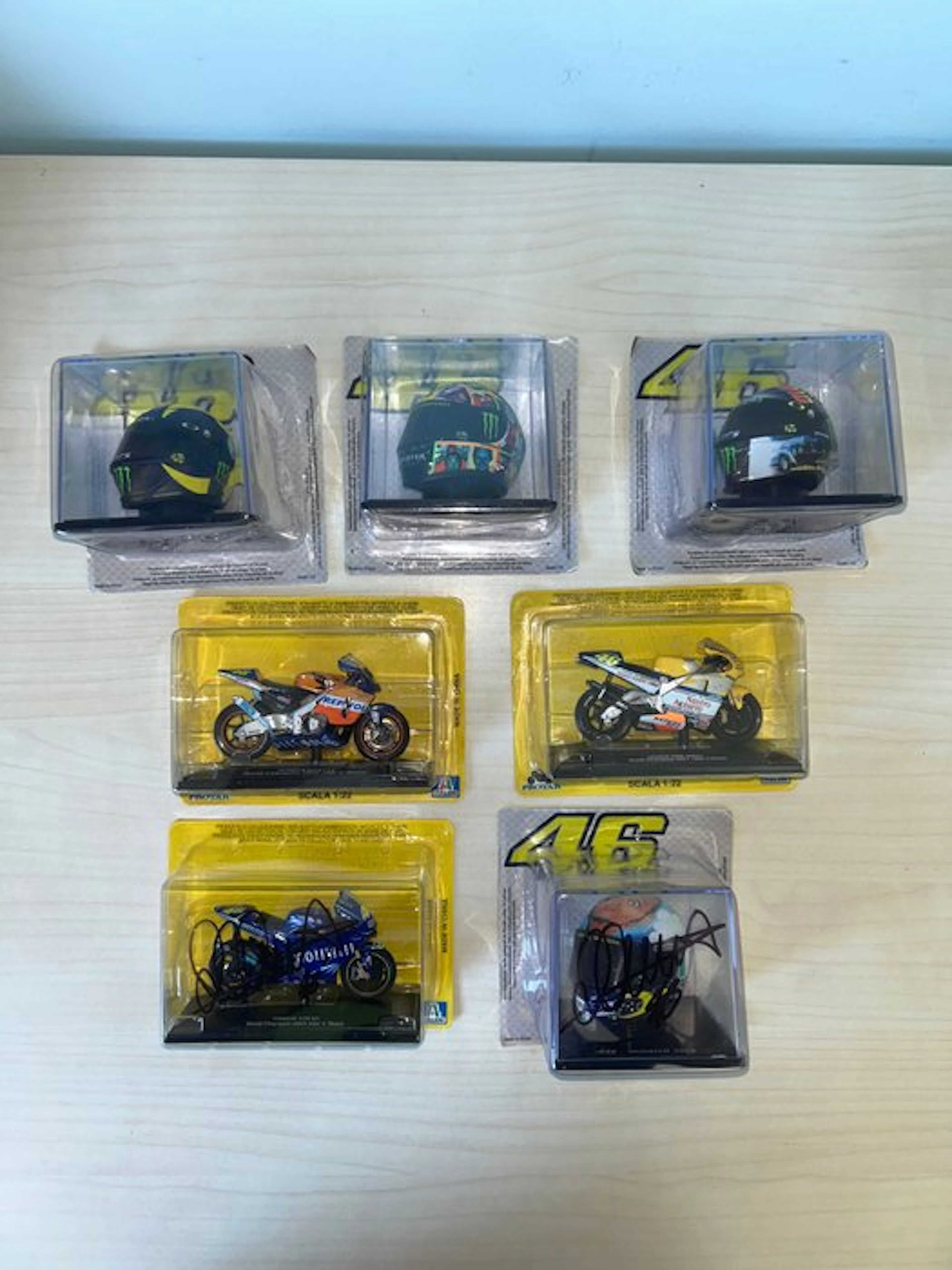 Altaya 1:22 - Model motorcycle (7) - VR/46 Racing Apparel S.r.l.