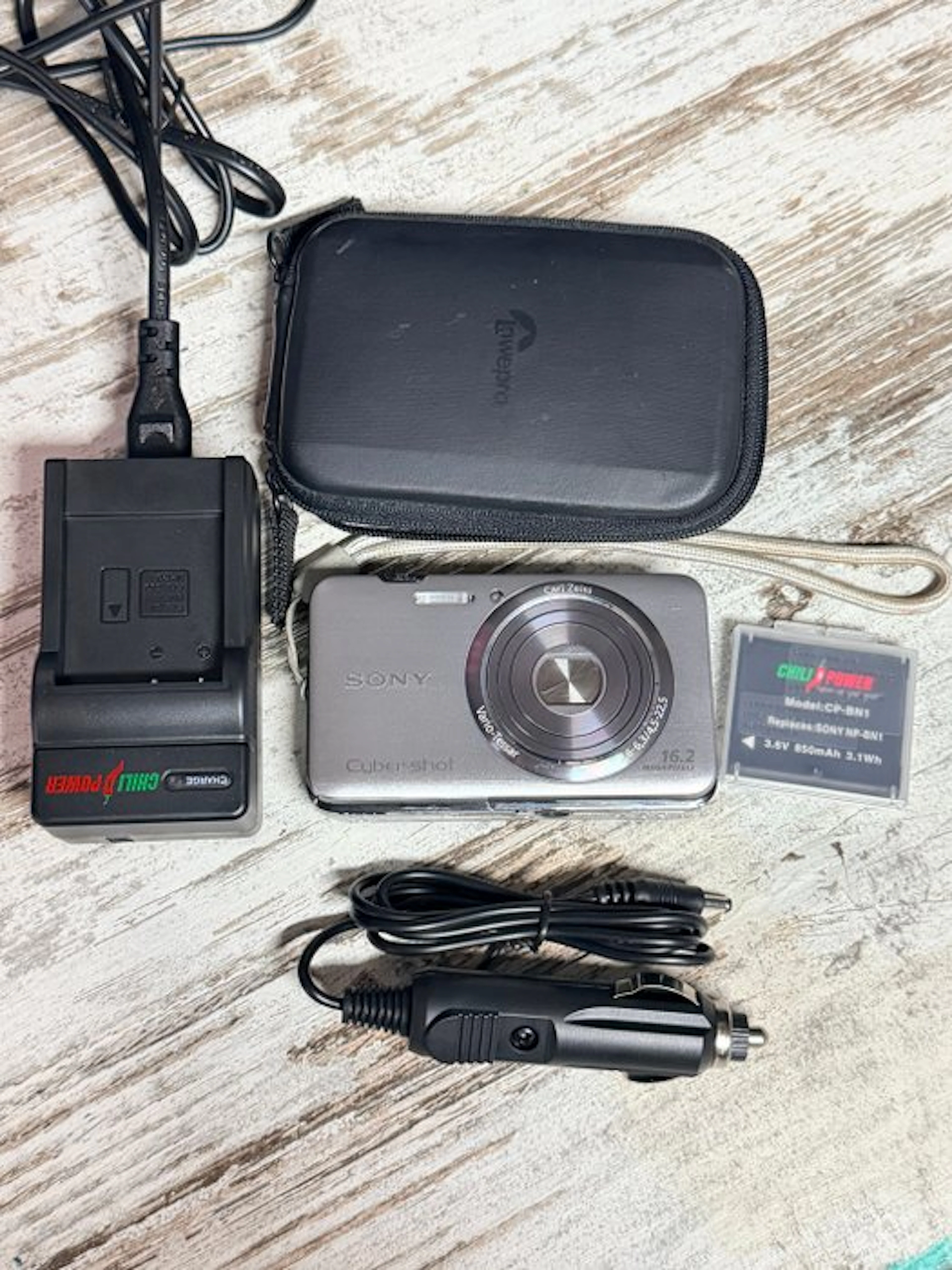 Sony Cyber-shot DSC-WX9 16.2 MP – Carl Zeiss Vario-Tessar...