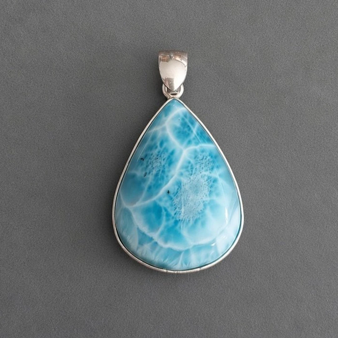 Exceptional larimar