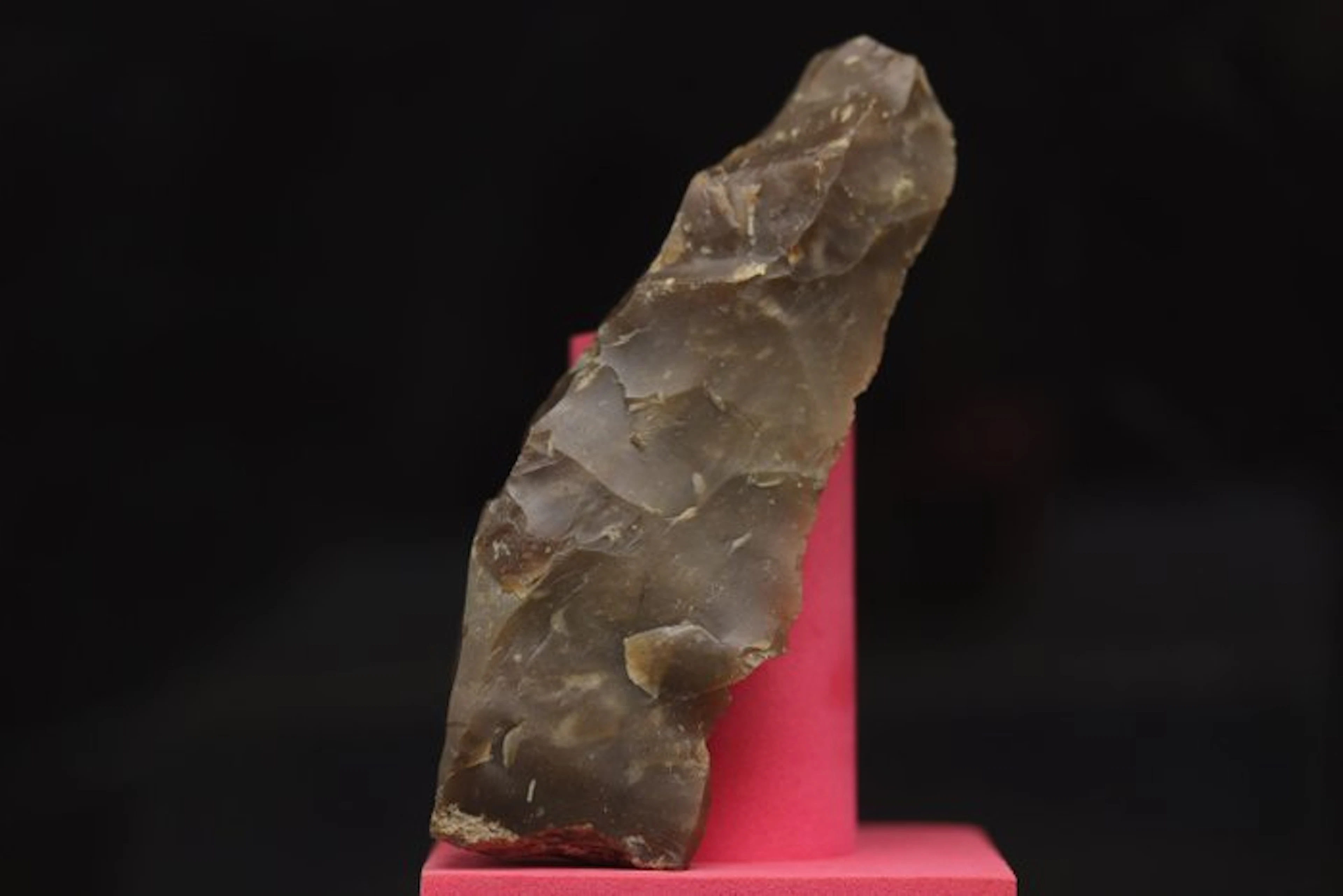 25 000 BC: Paleolithic - Flint Lithic Knife - Relic - 11 cm (No reserve price)