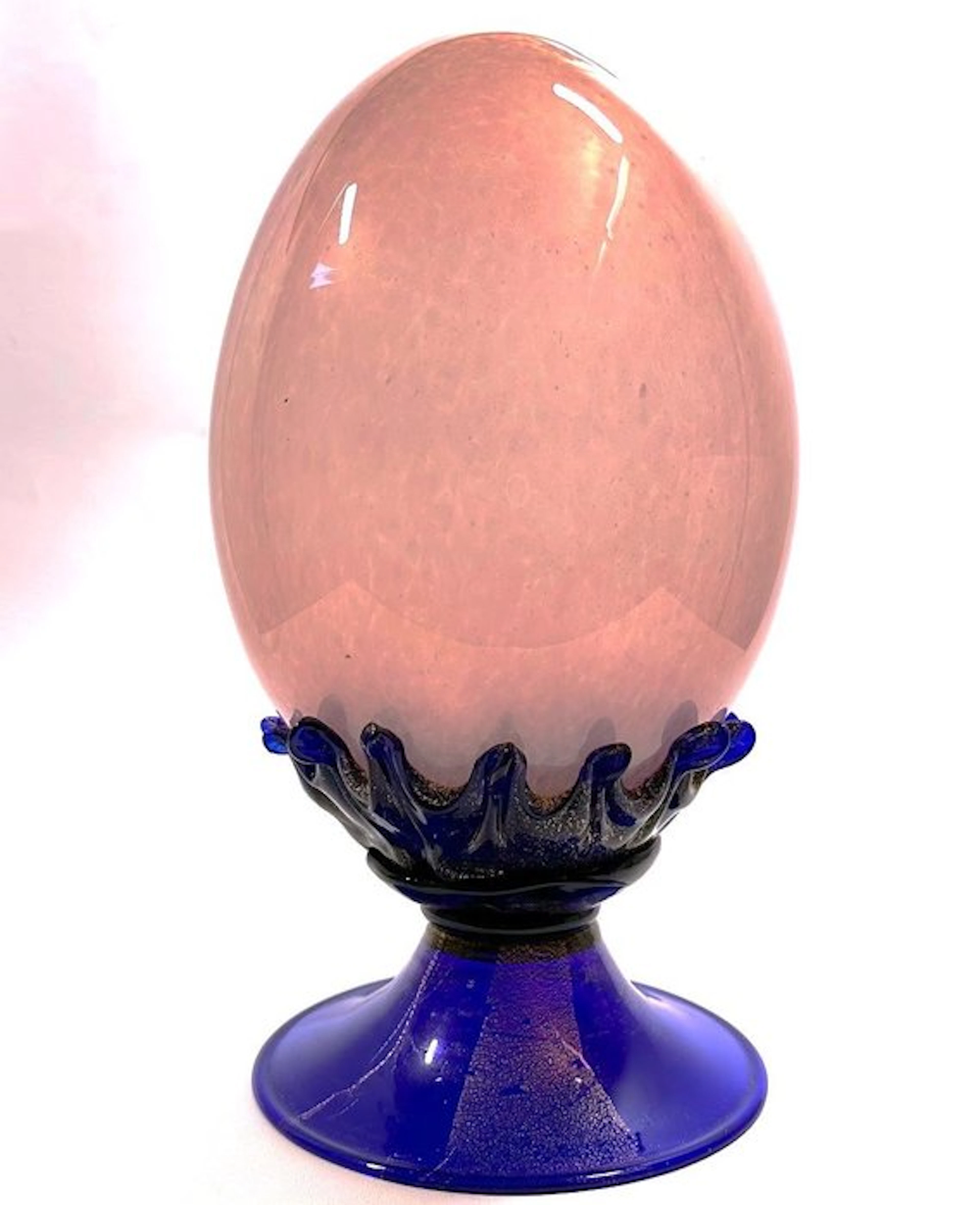 Grande Uovo Rosa Opalino con Supporto a Corona - 38x20 cm - Italia
