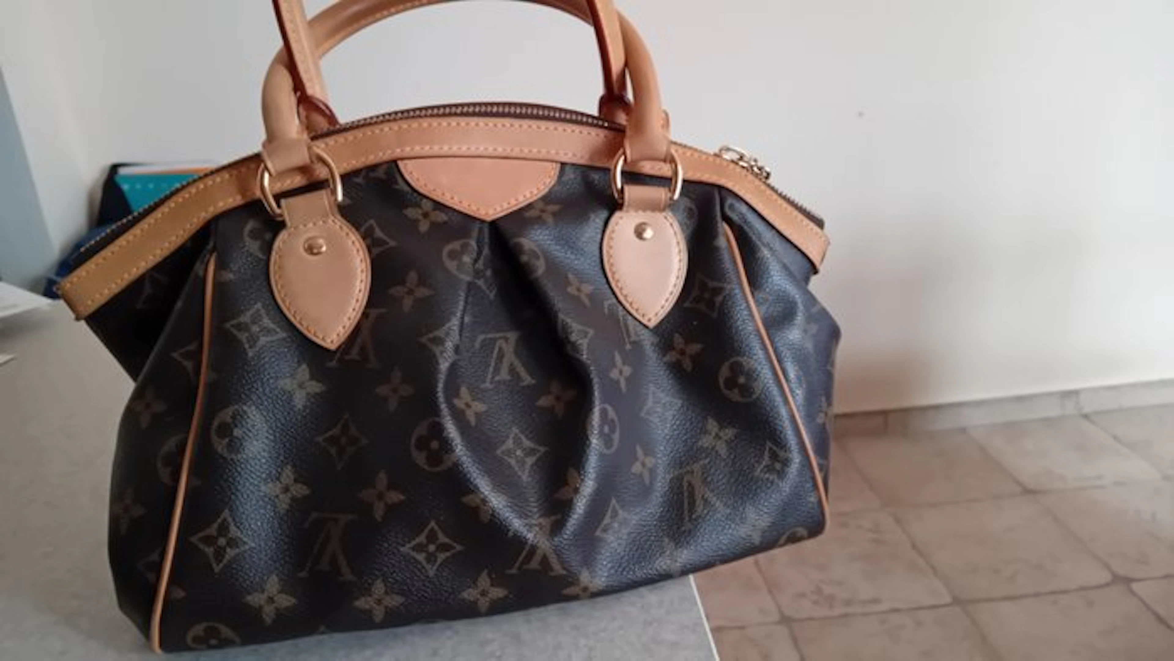 Louis Vuitton - Tivoli - Handbag
