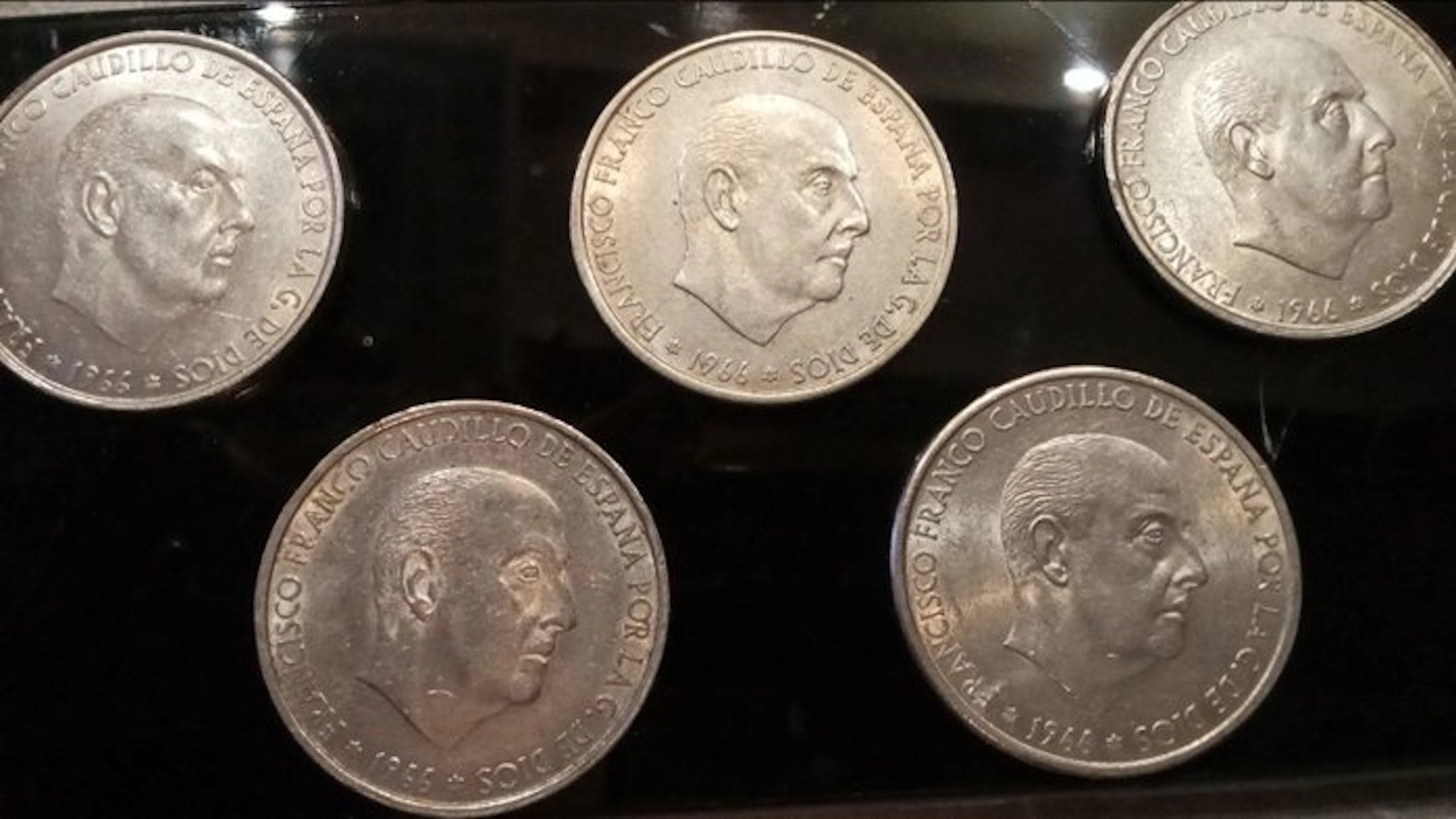 Spain. Francisco Franco. 100 Pesetas 1966 (5 monedas) (No reserve price)