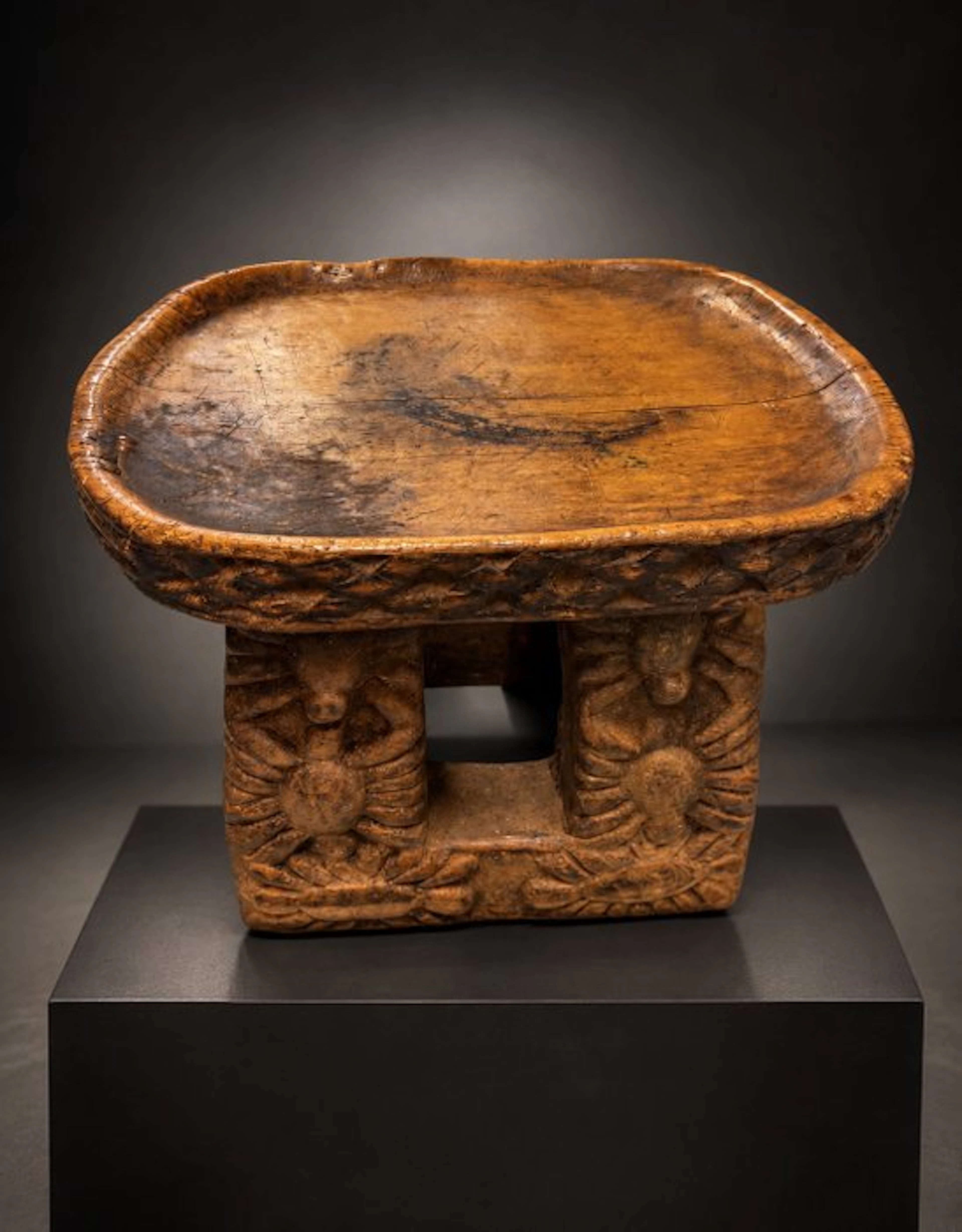 Stool - Bamiléké stool - Cameroon (No reserve price)