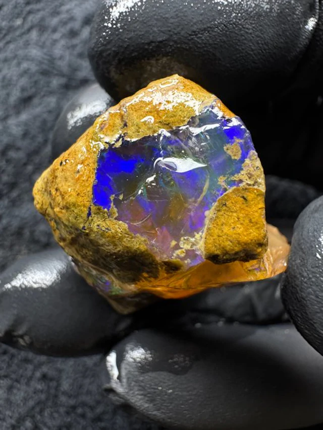 Opal Rough- 13 g
