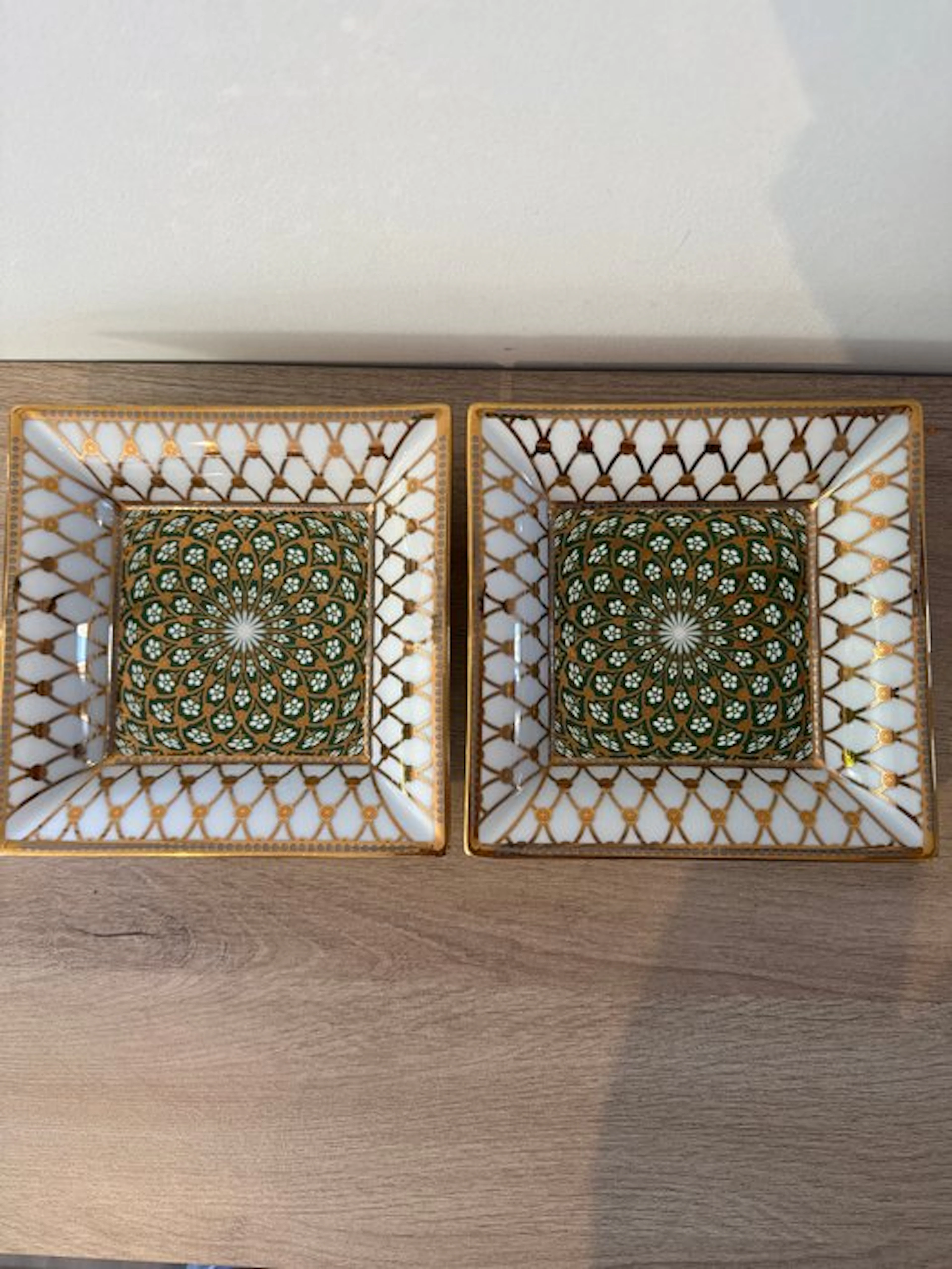 Patek Philippe, Limoges - Ashtray (2) - Porcelain