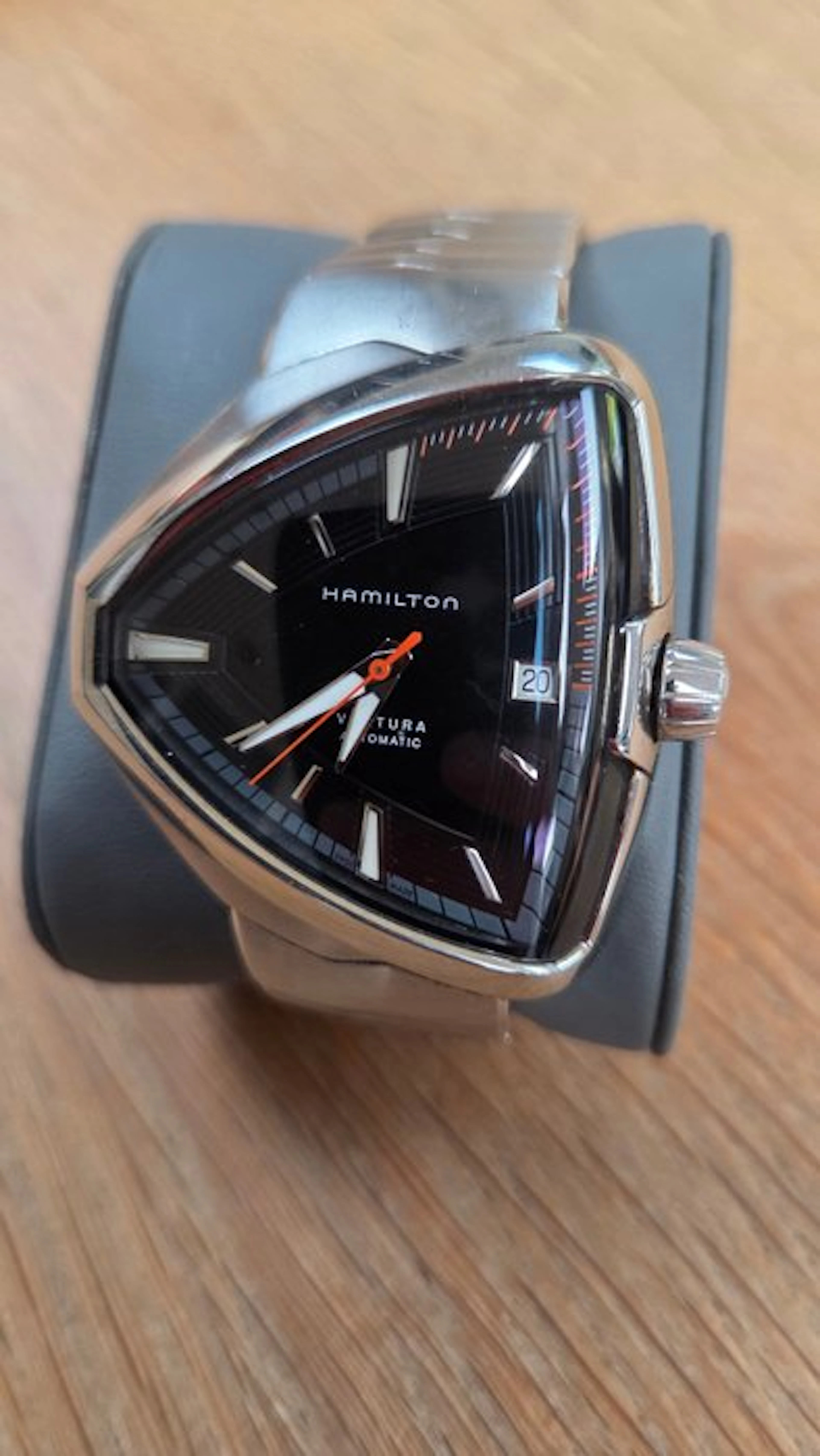 Hamilton - Ventura - H245550 - Men - 2000-2010